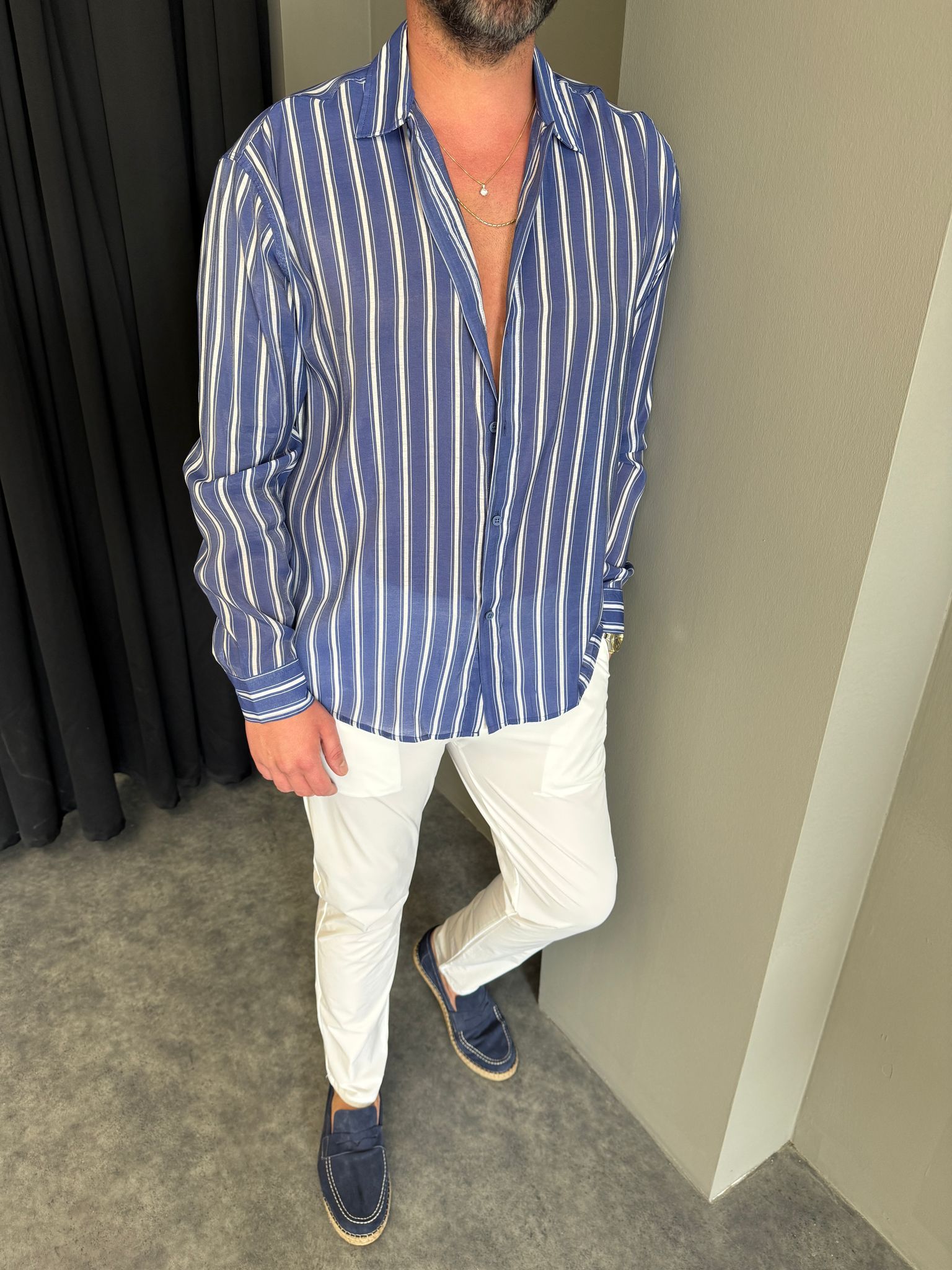 Mavi-Beyaz Vual Kumaş Çizgili Gömlek