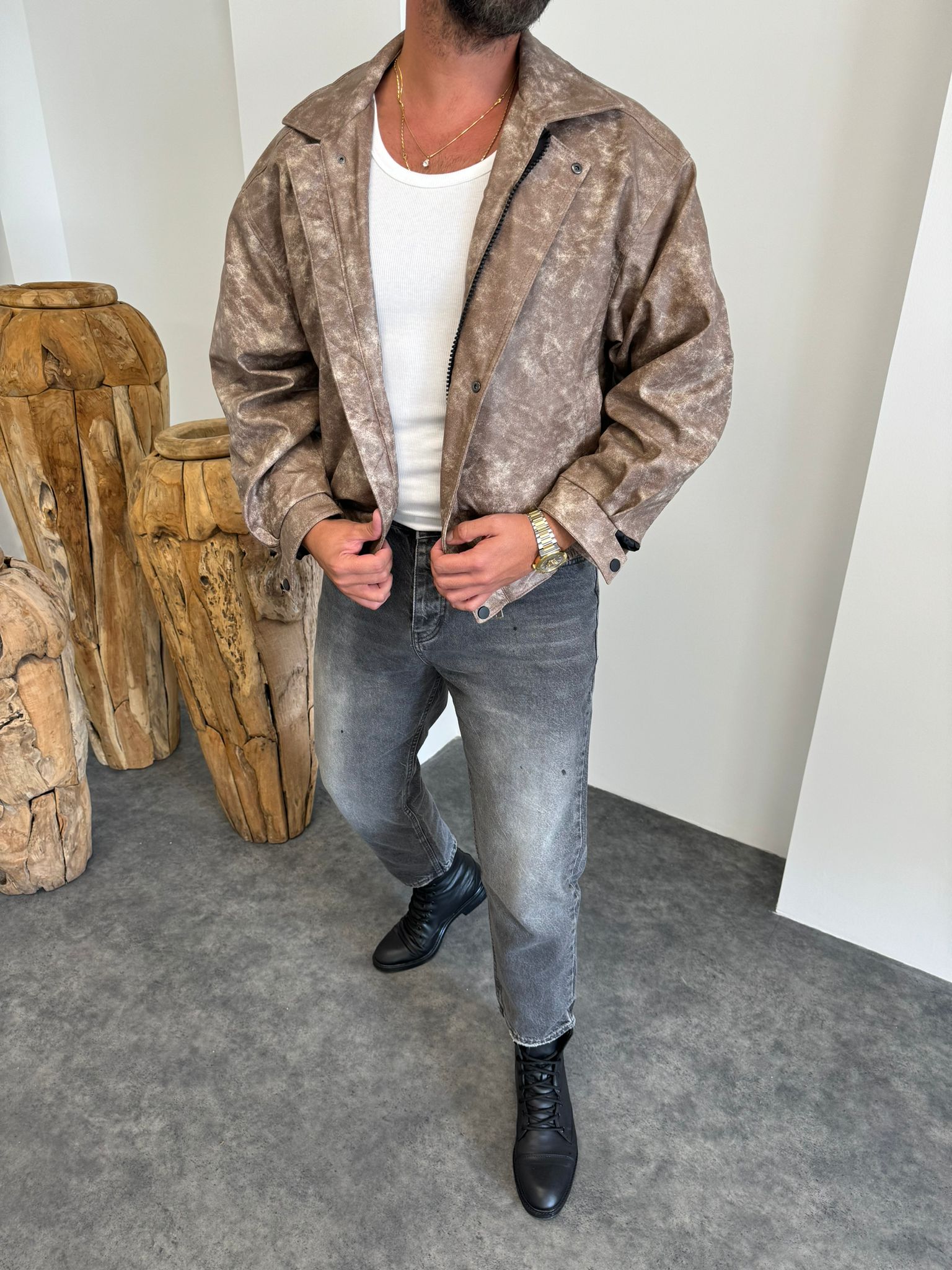 Açık Renk Yıkamalı Tasarım Ceket