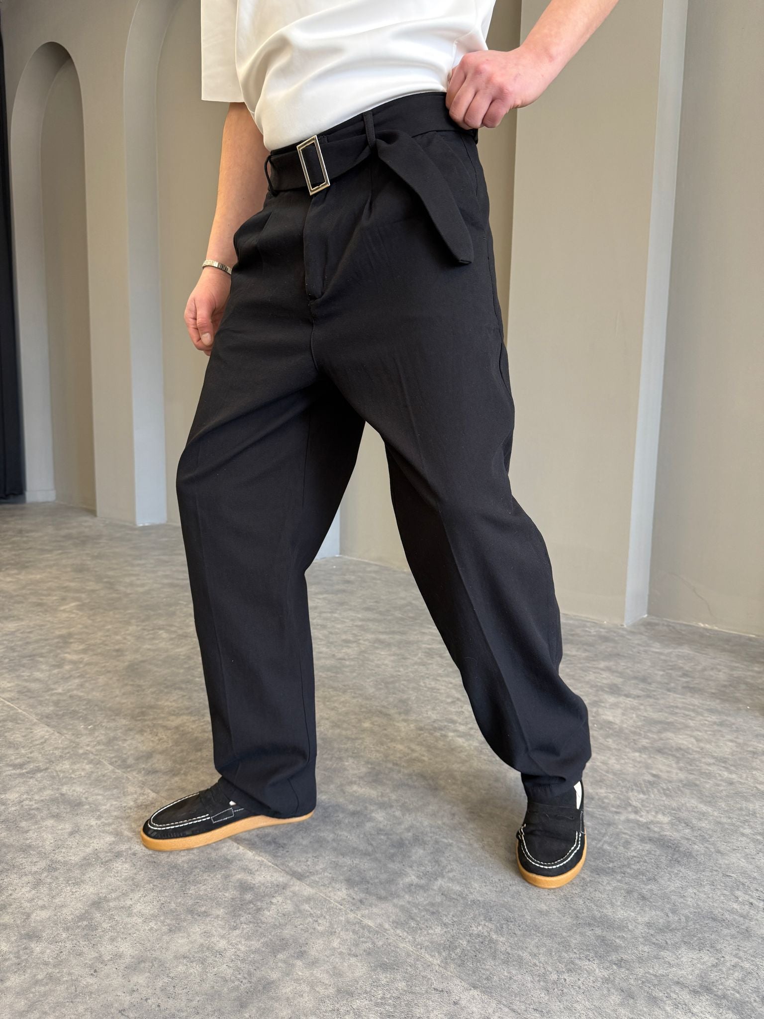 Lacivert Pamuk Keten Kemerli Pantolon