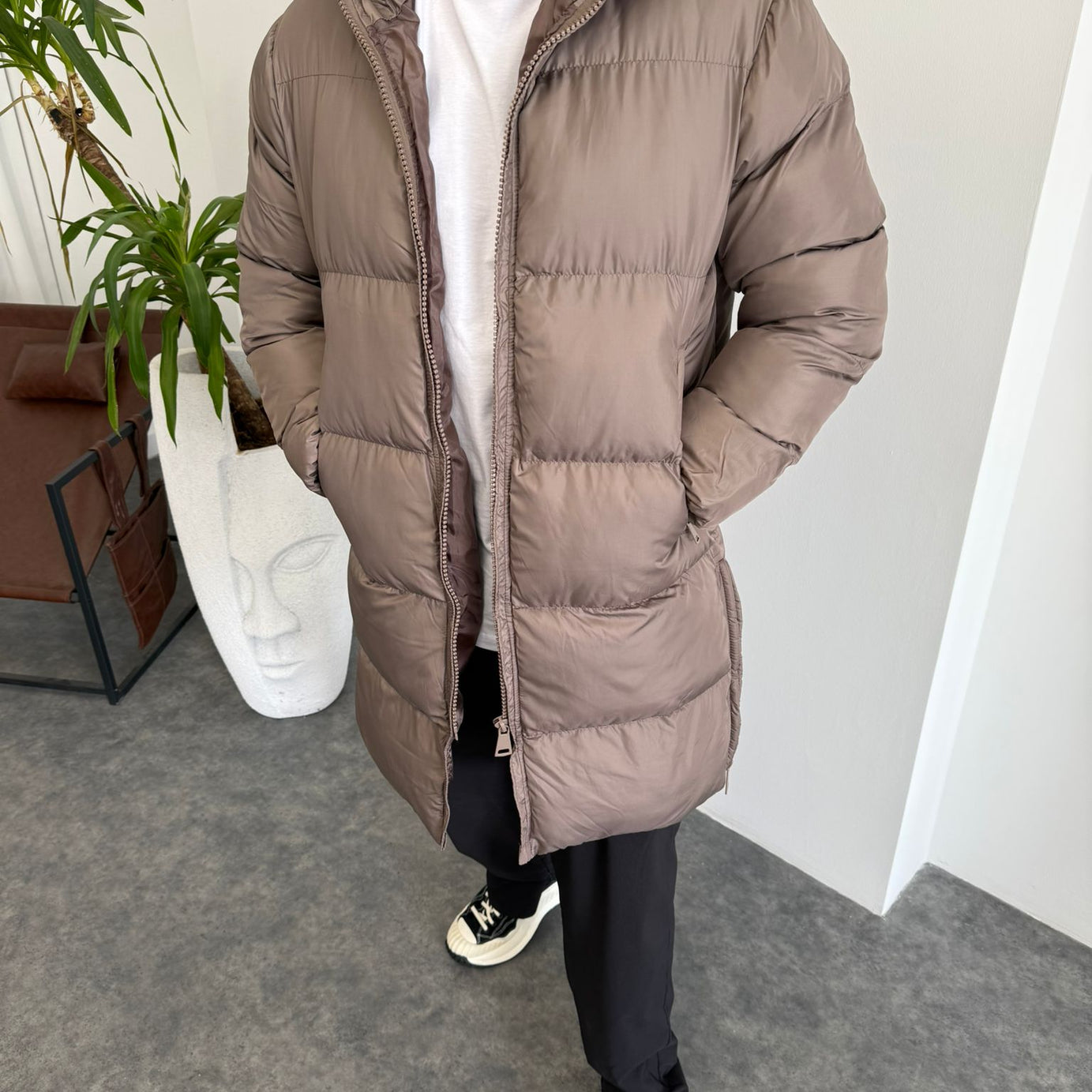 Fermuarlı Krem Uzun Şişme Mont