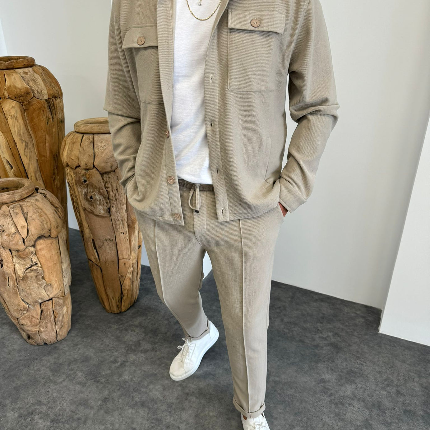 Siyah Çizgili Çift Cepli Takım