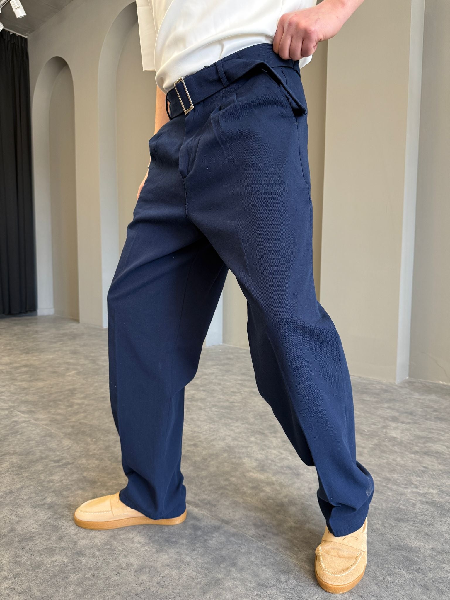 Lacivert Pamuk Keten Kemerli Pantolon