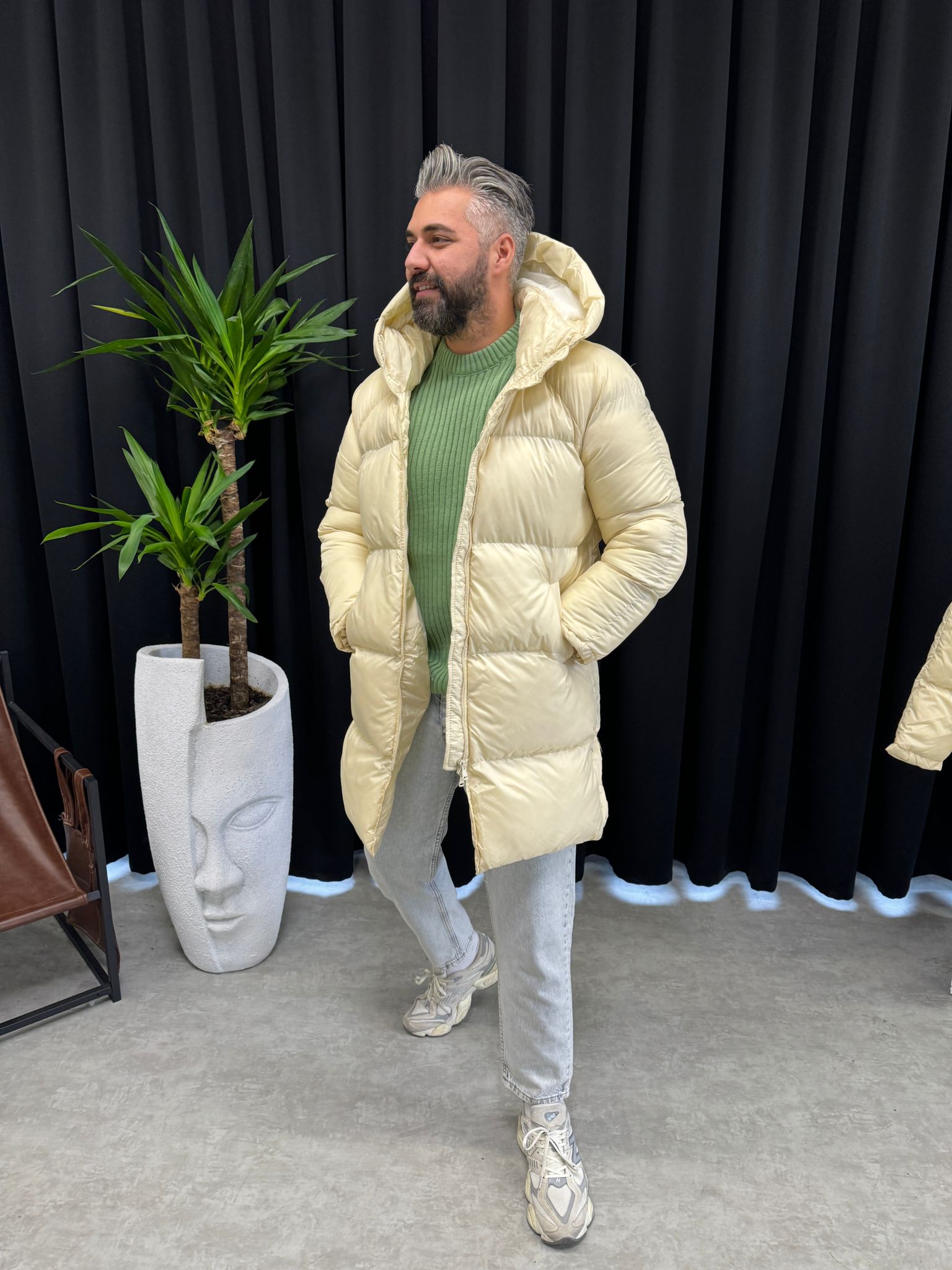 Krem Uzun Şişme Mont