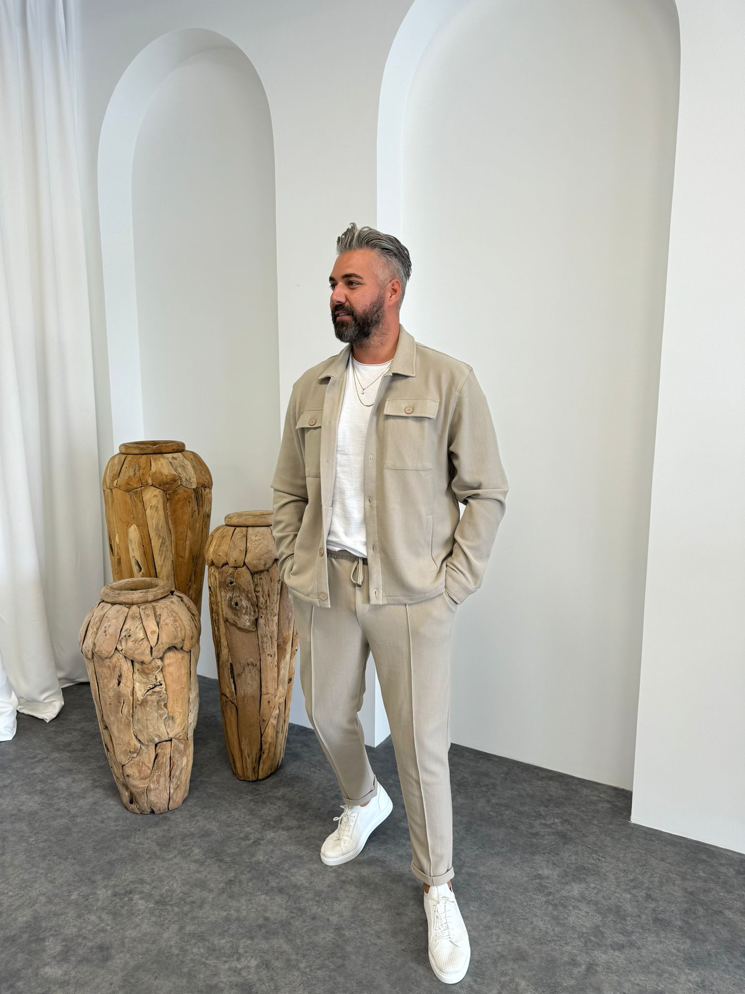 Siyah Çizgili Çift Cepli Takım