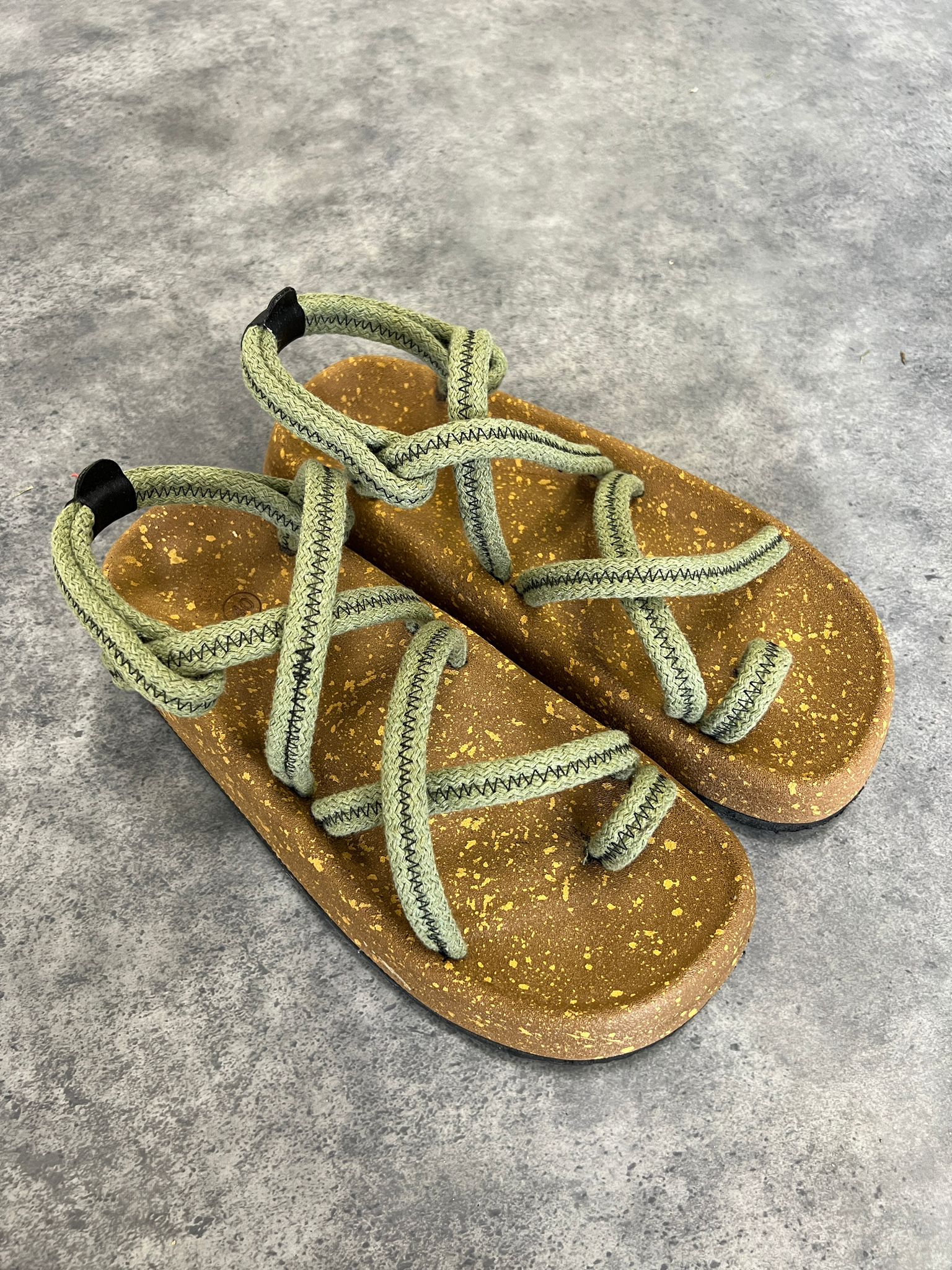 Yeşil Yüksek Taban Sandalet