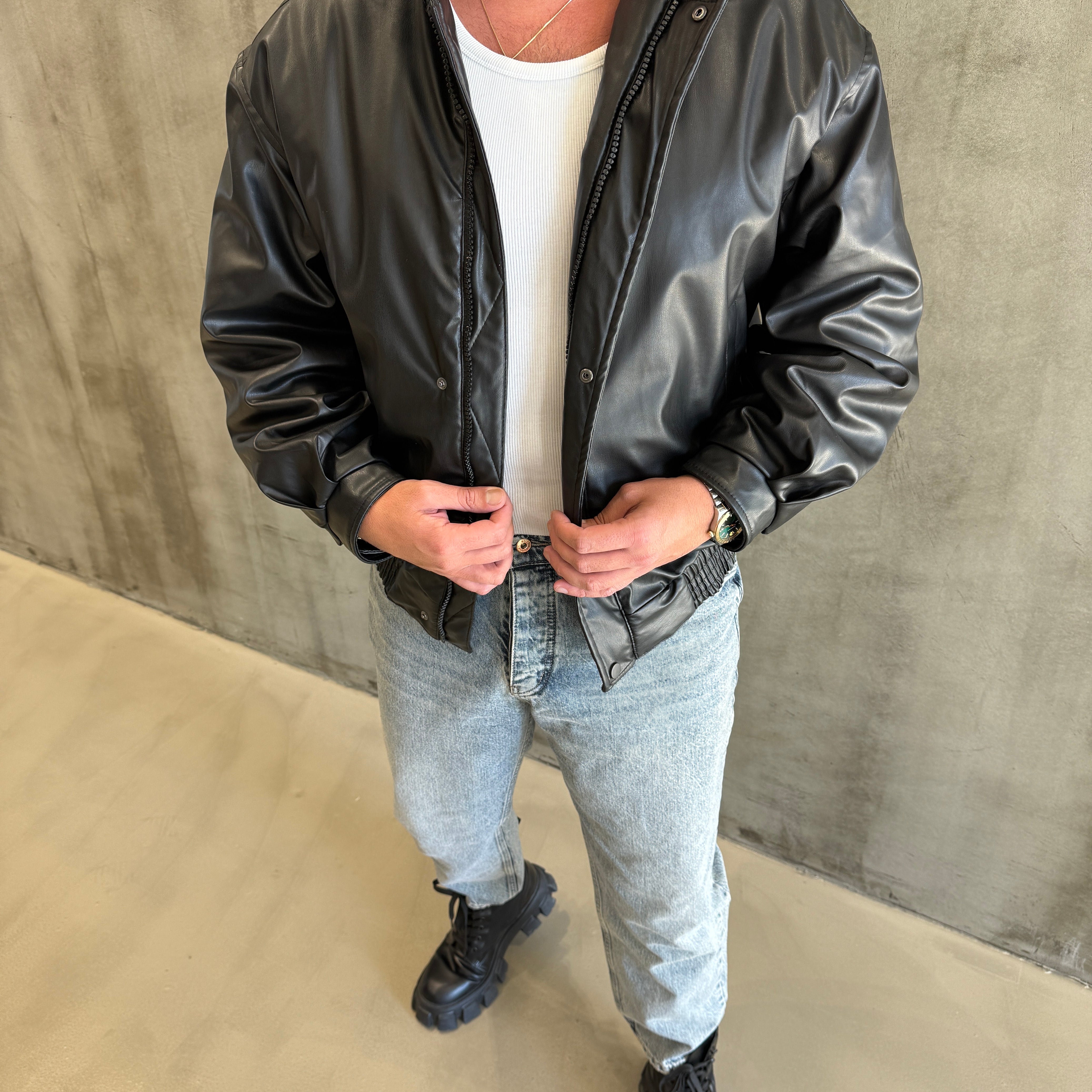 ZR Black Oversize Mont