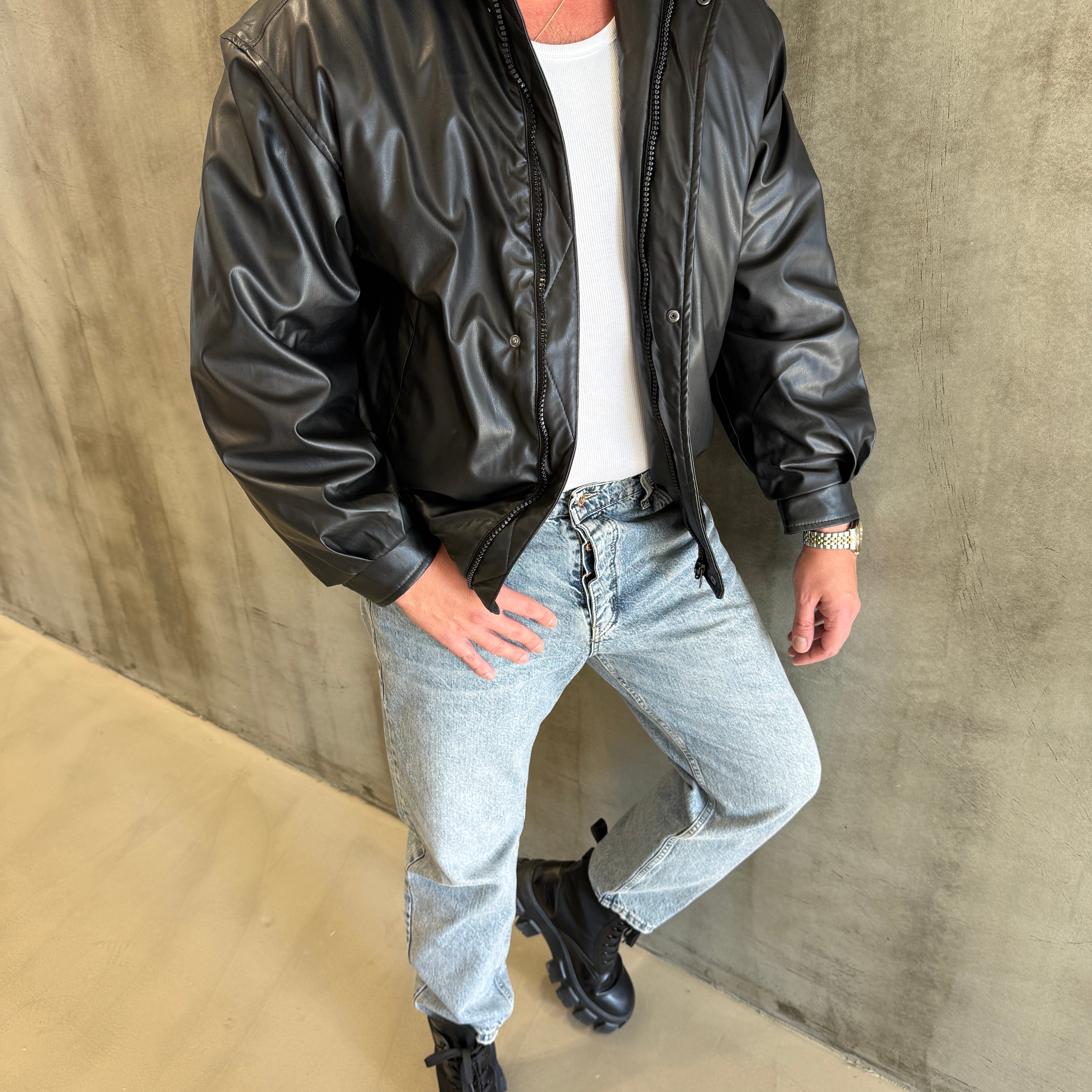 ZR Black Oversize Mont