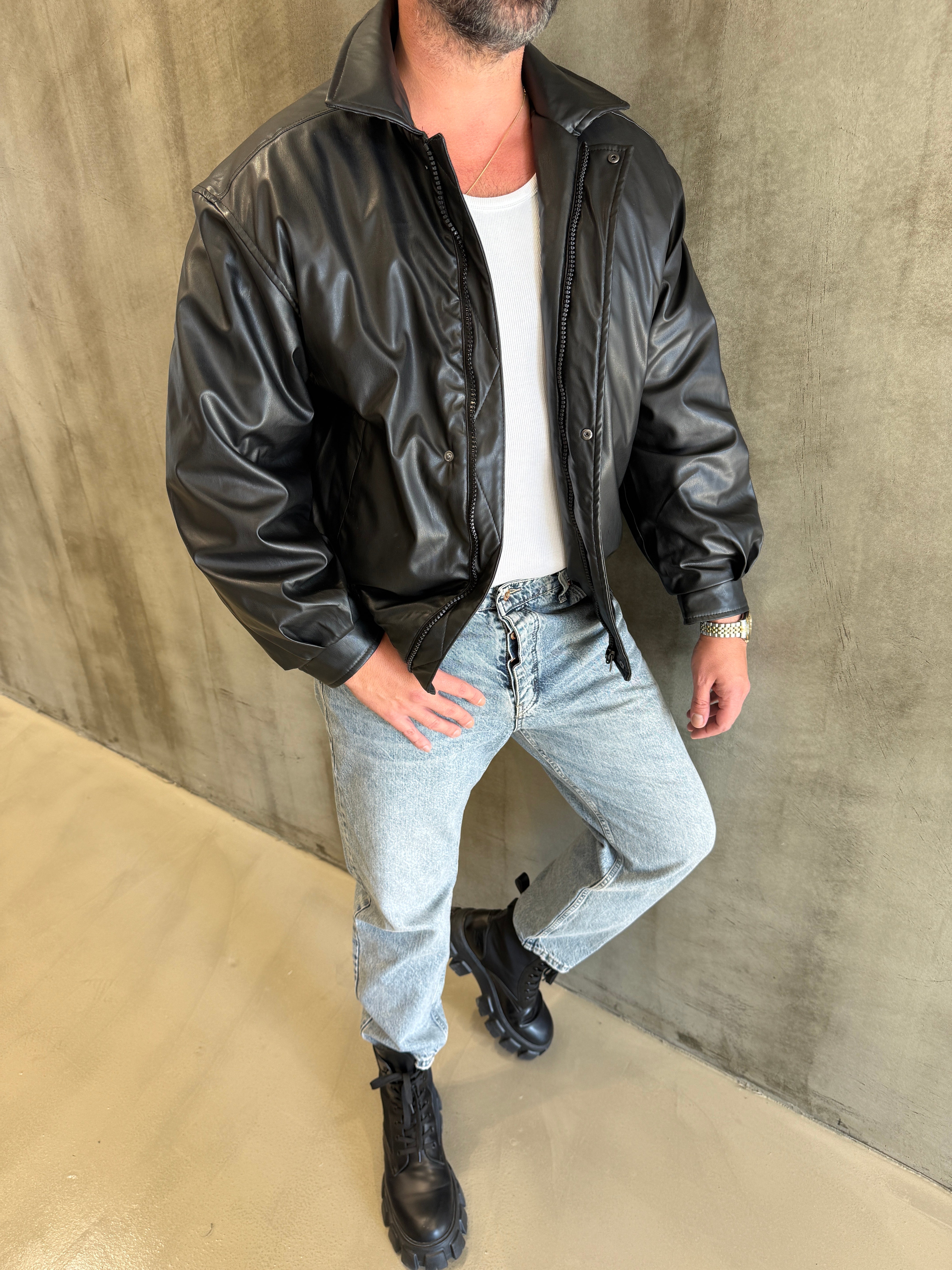 ZR Black Oversize Mont