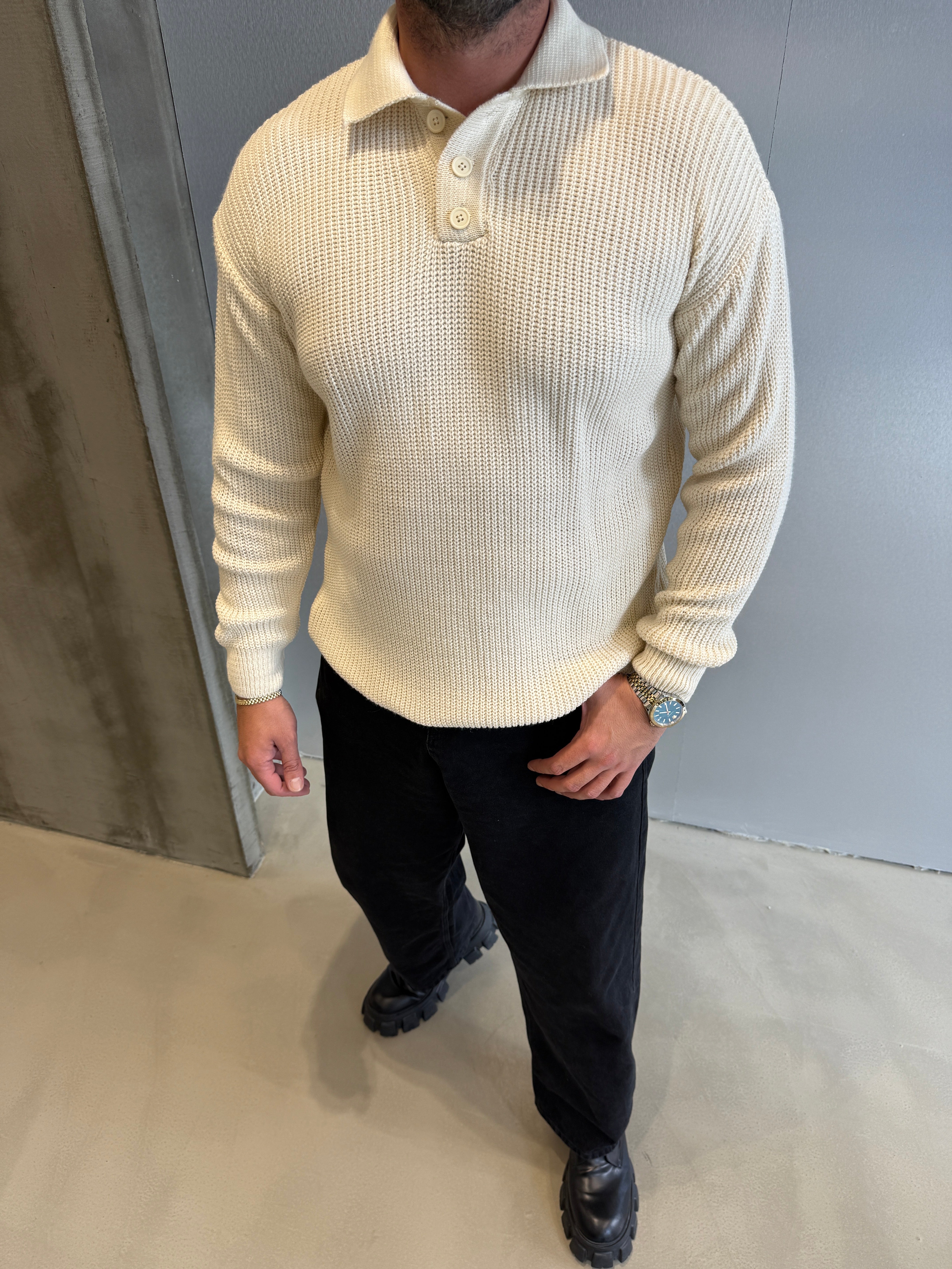 Ekru Düğmeli Triko Kazak