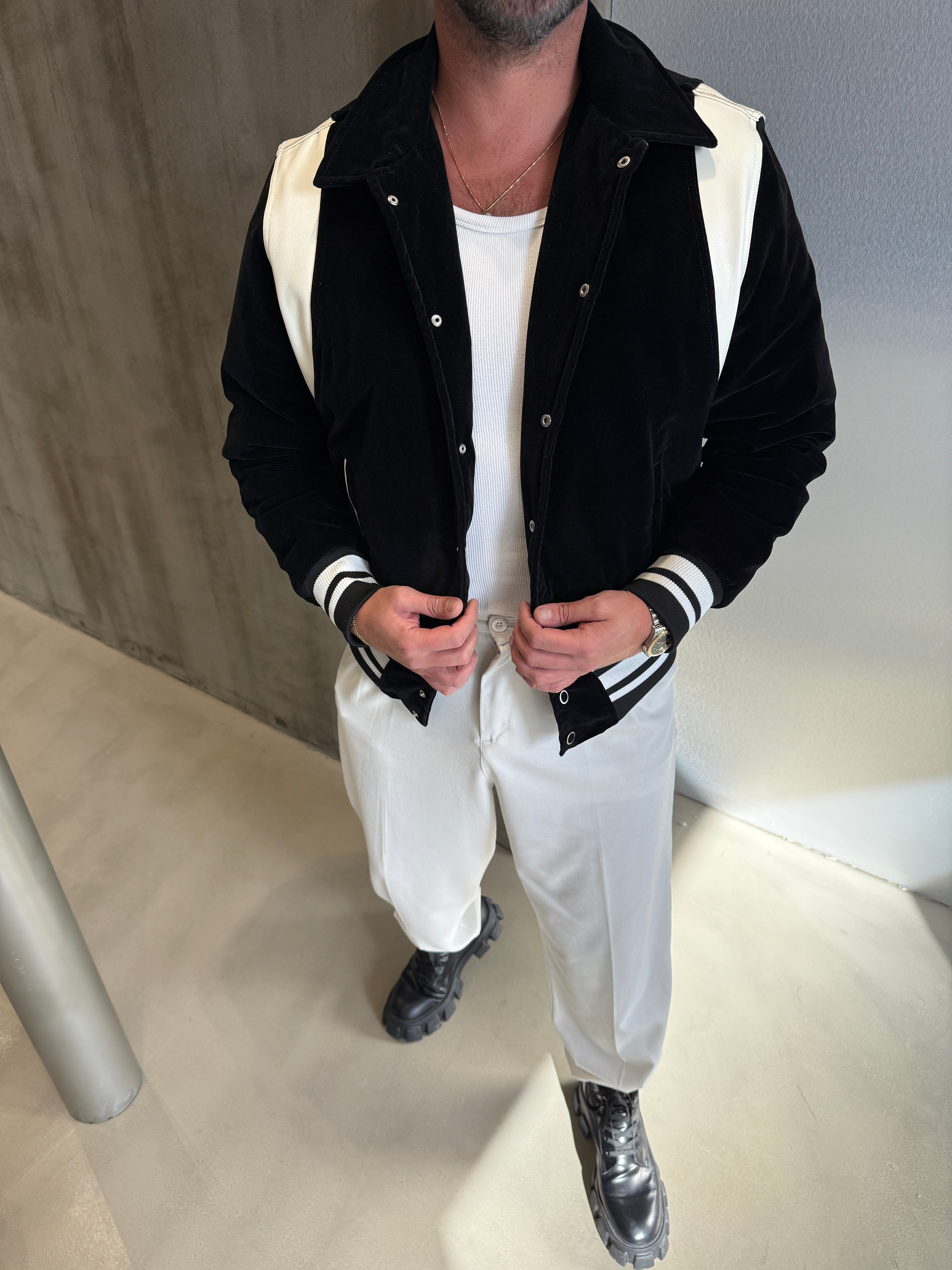 Siyah Kadife Kolej Ceket