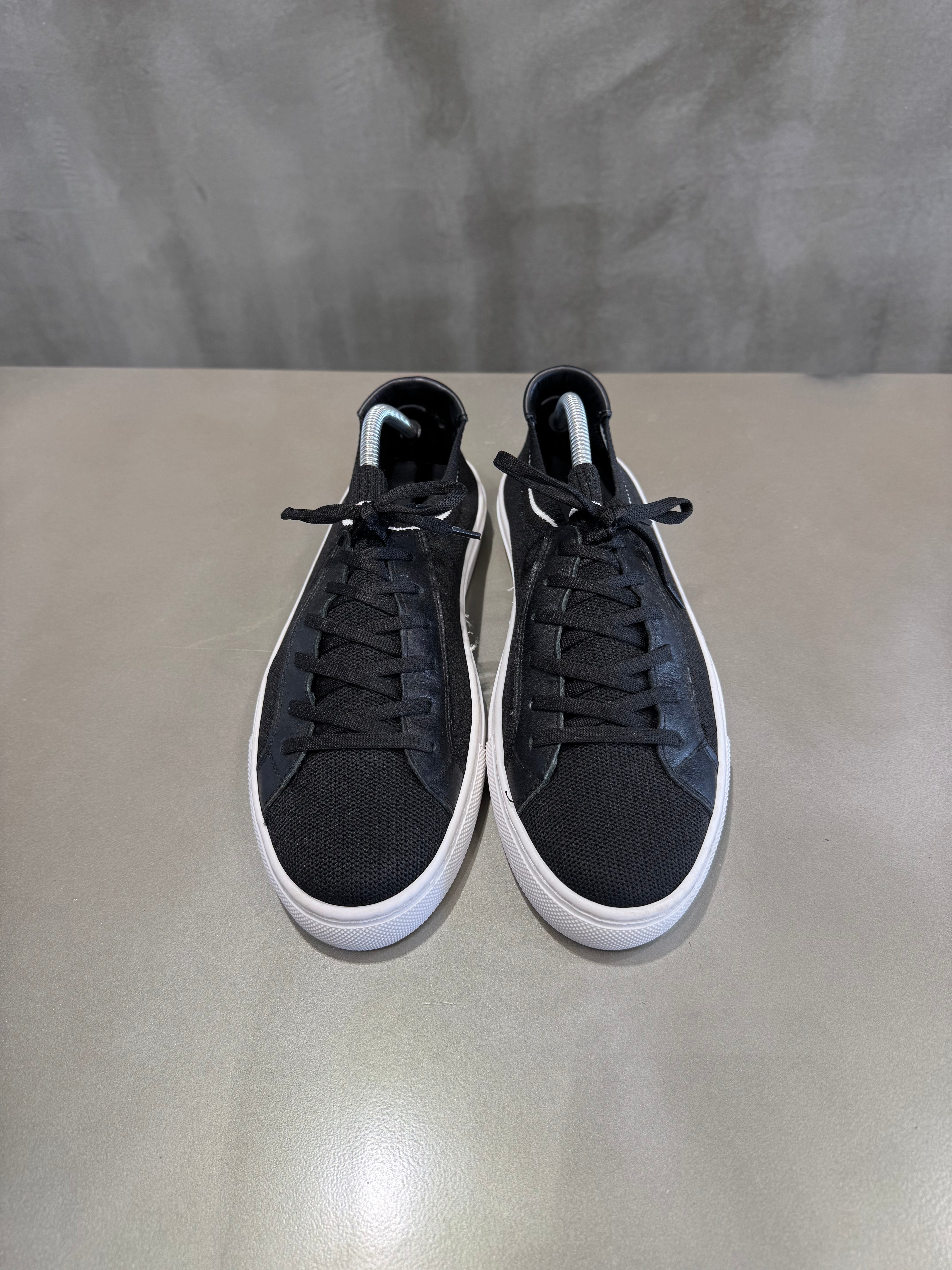 Siyah Triko Ayakkabı