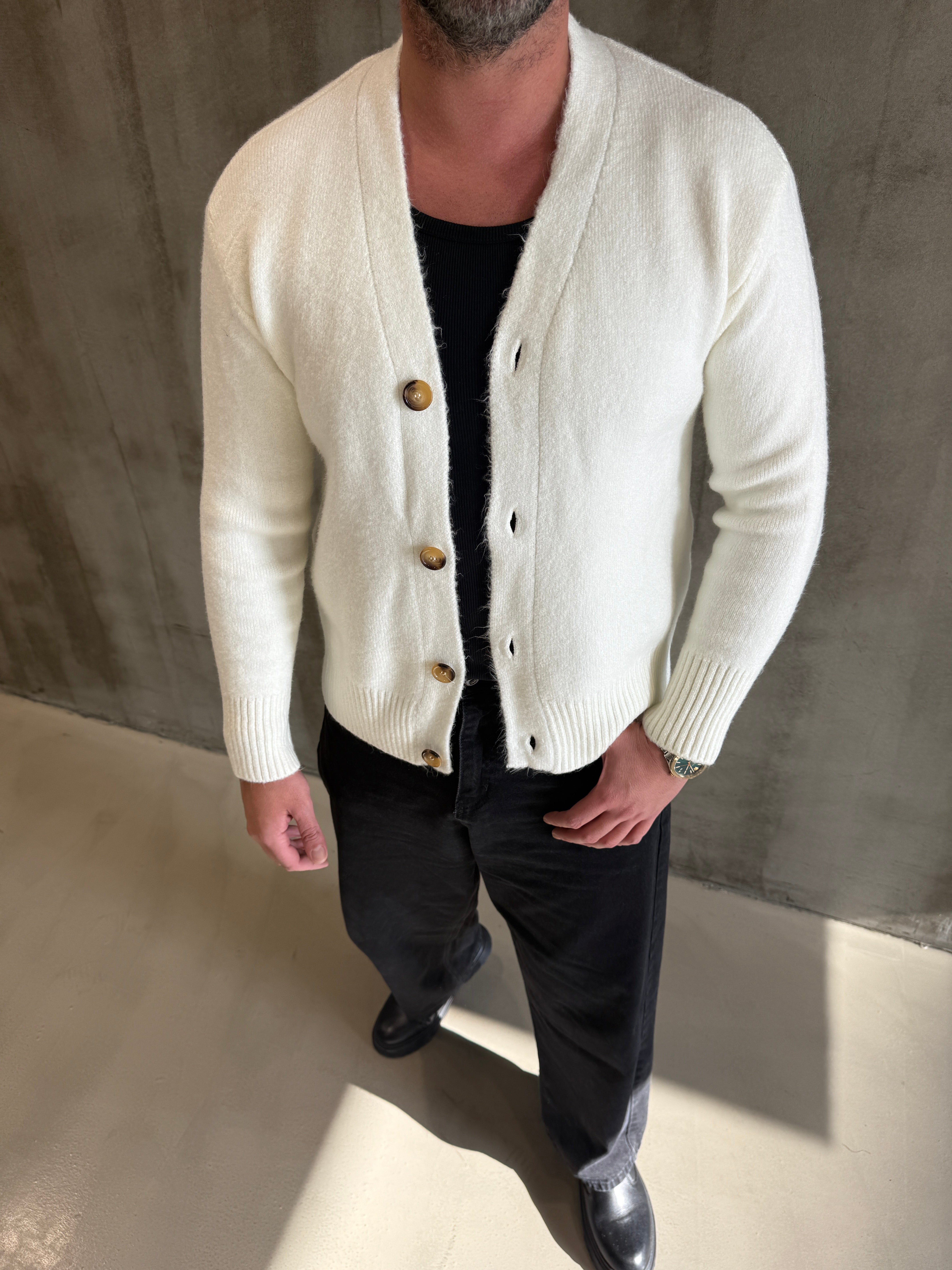 Ekru Sakallı Kumaş Hırka