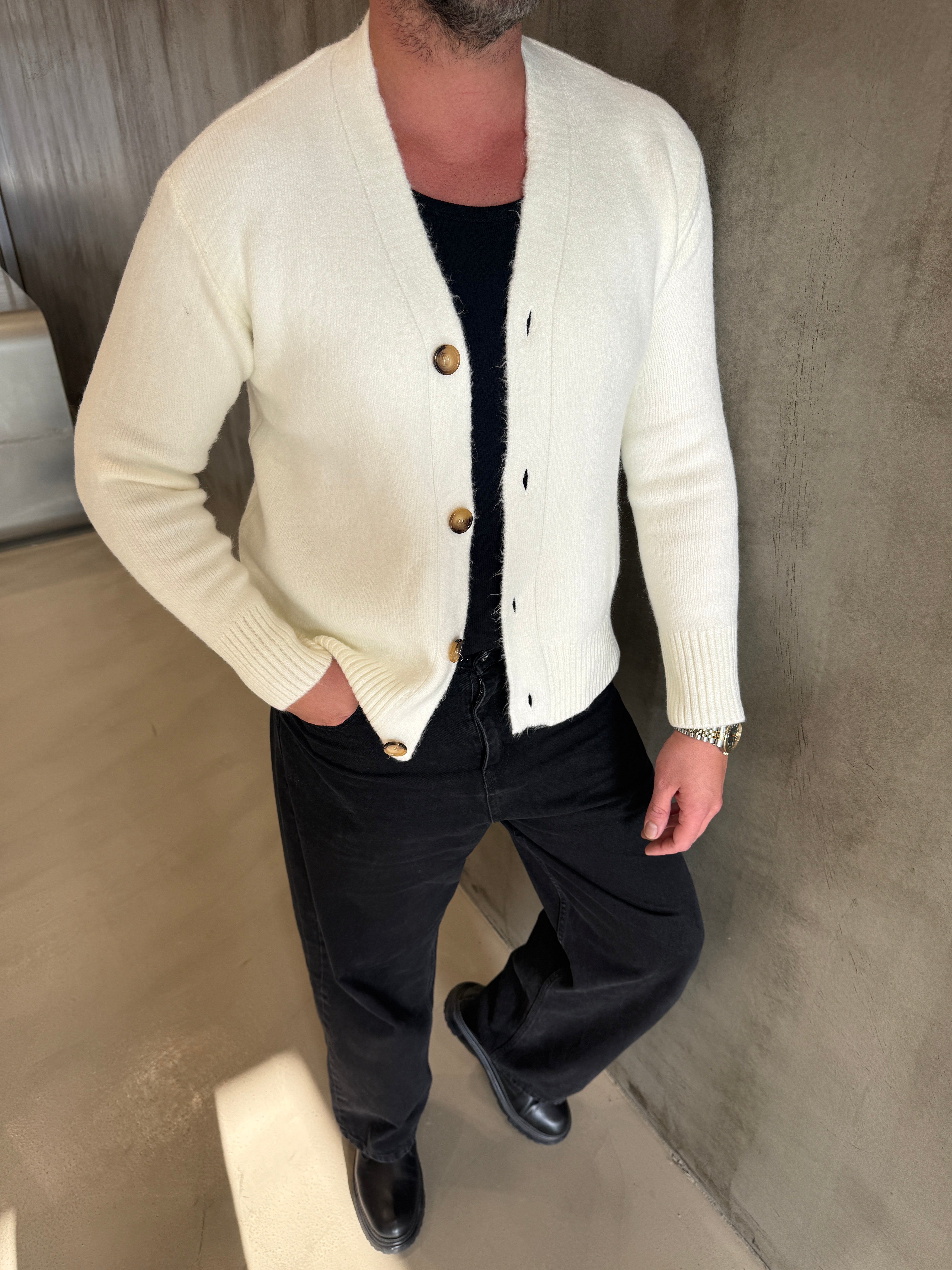 Ekru Sakallı Kumaş Hırka