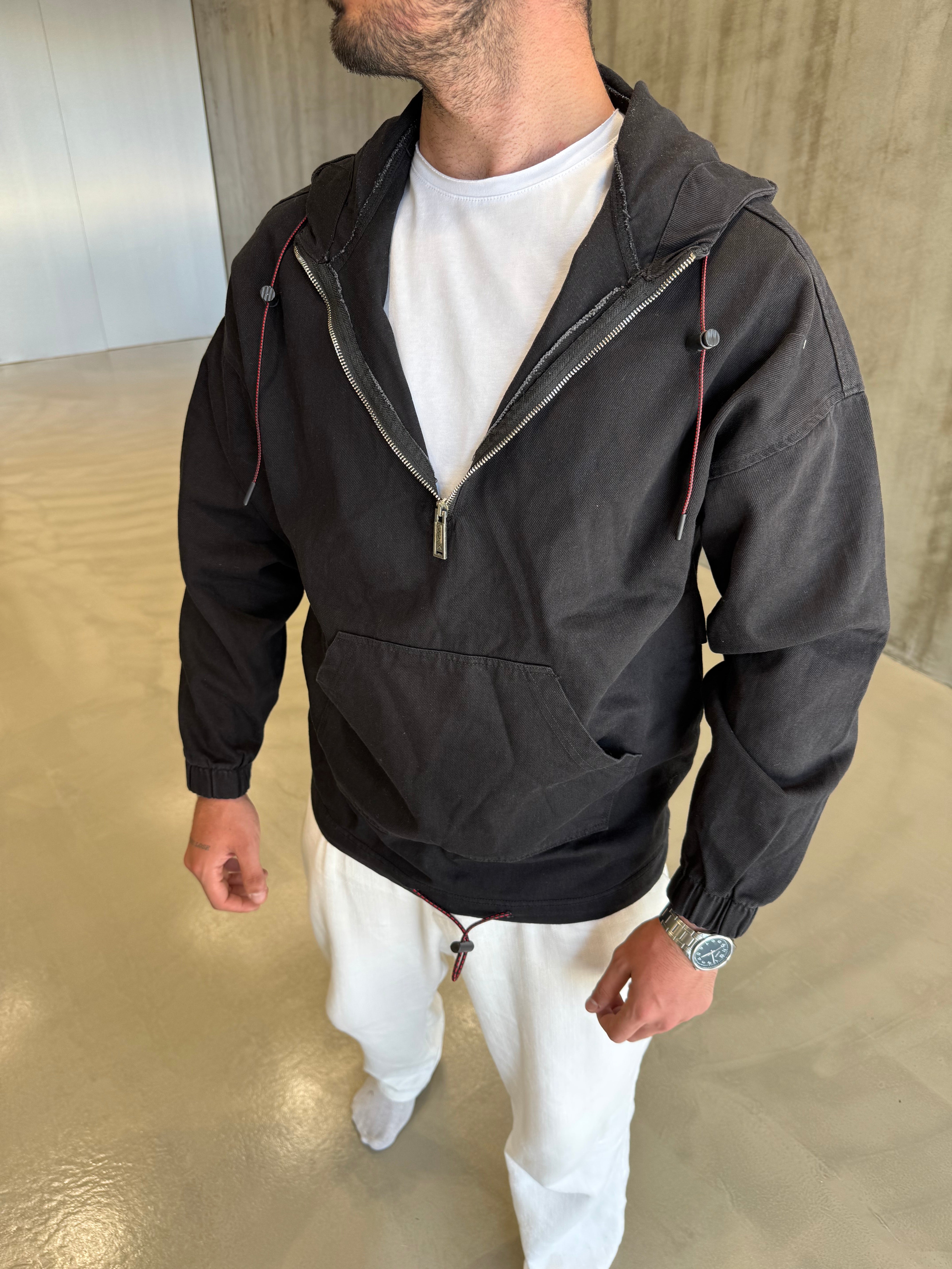 Siyah Kapüşonlu Kot Hırka