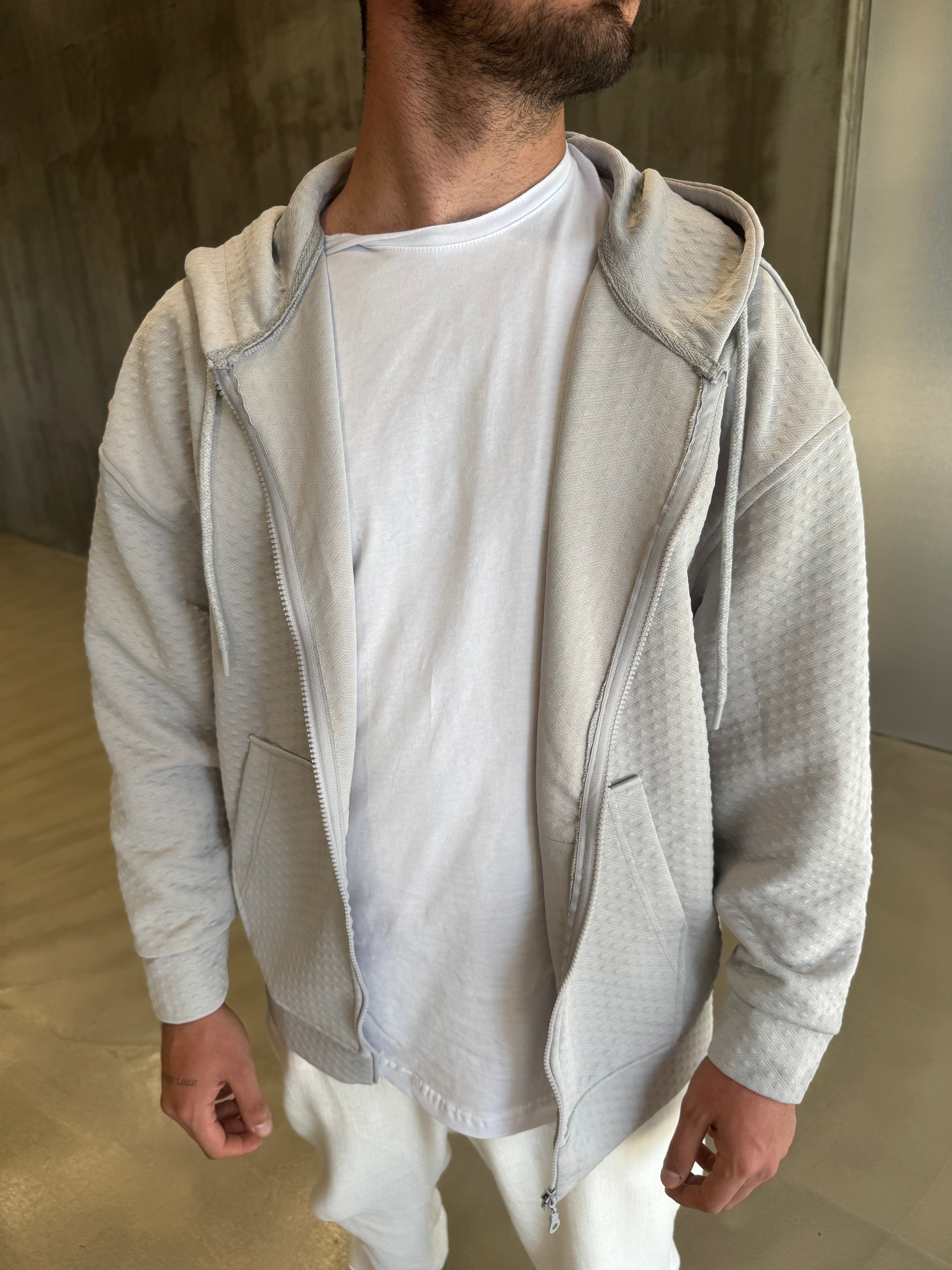 Gri Kendinden Desenli Kapüşonlu Hırka