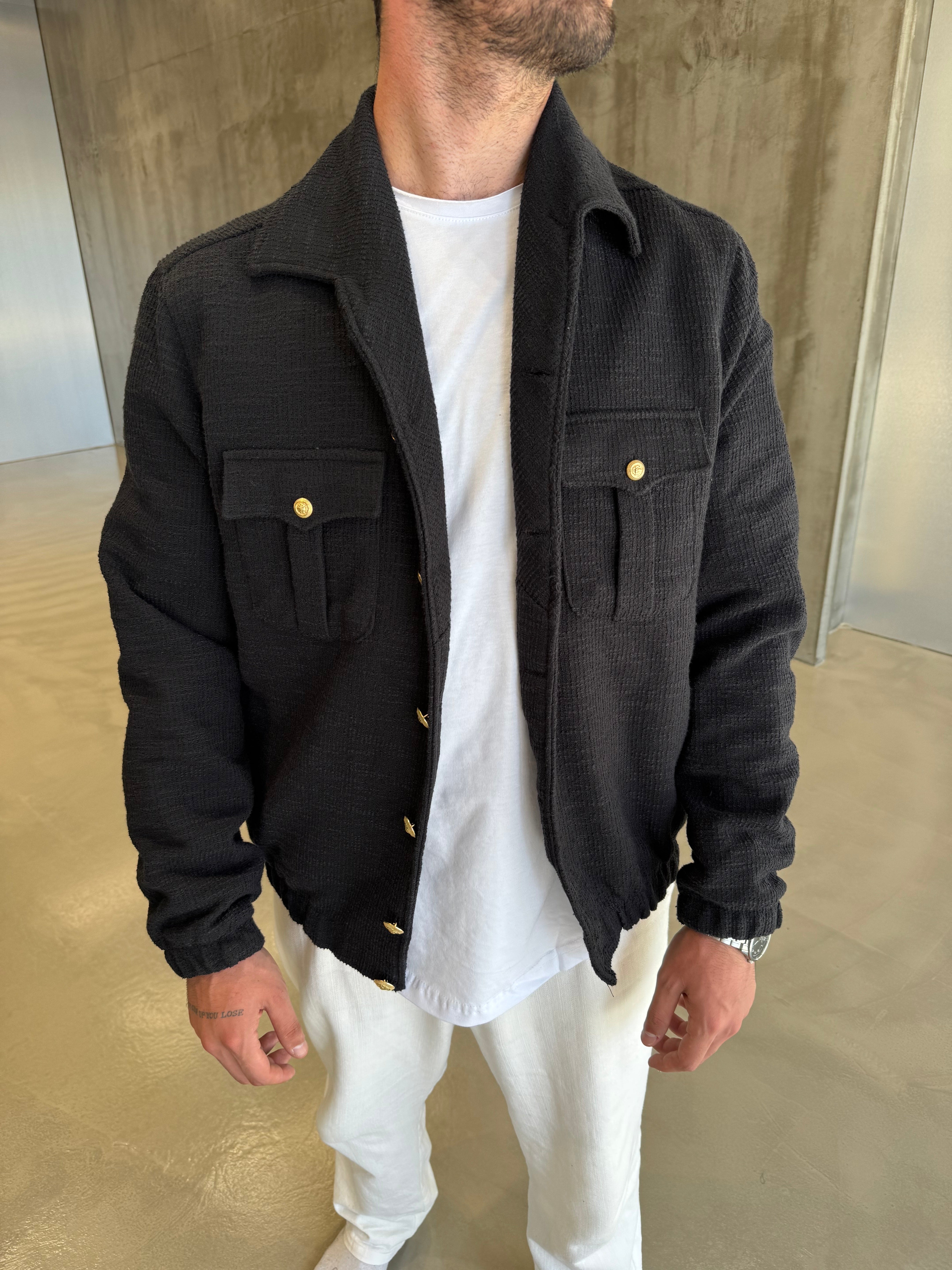 Siyah Gold Detaylı Mevsimlik Ceket