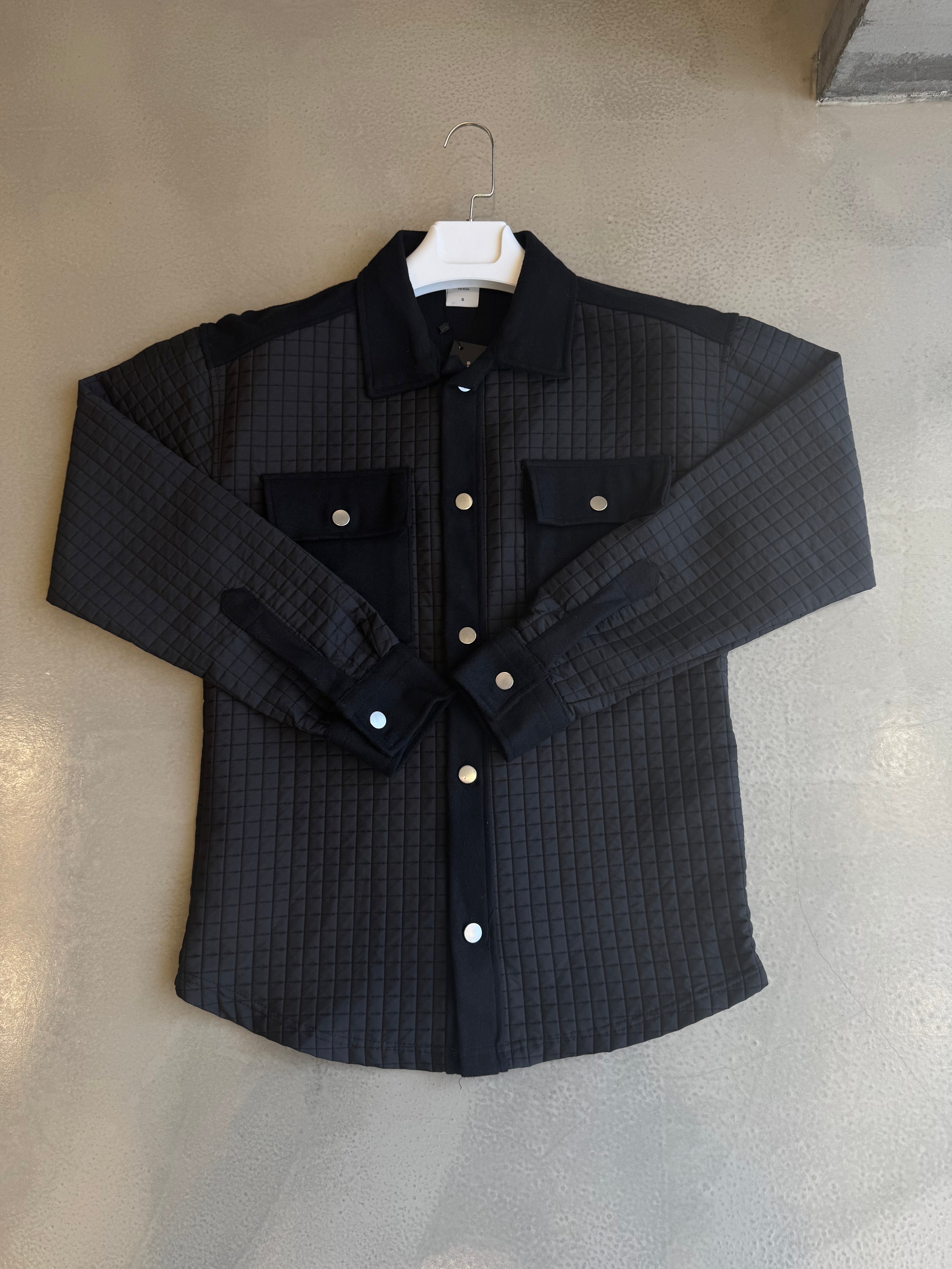 Siyah Kapitone Ceket