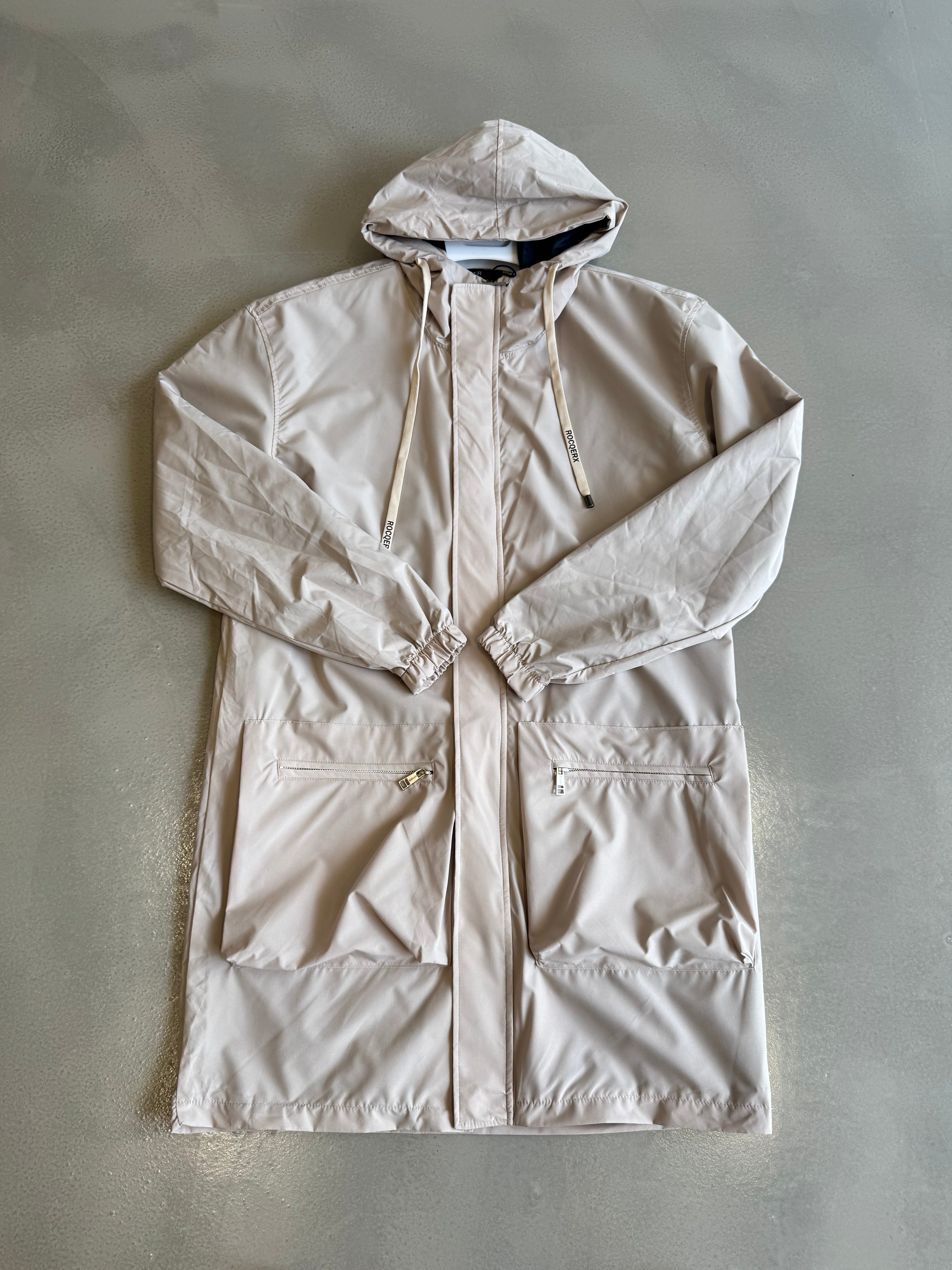 Krem Uzun Kapüşonlu Yağmurluk