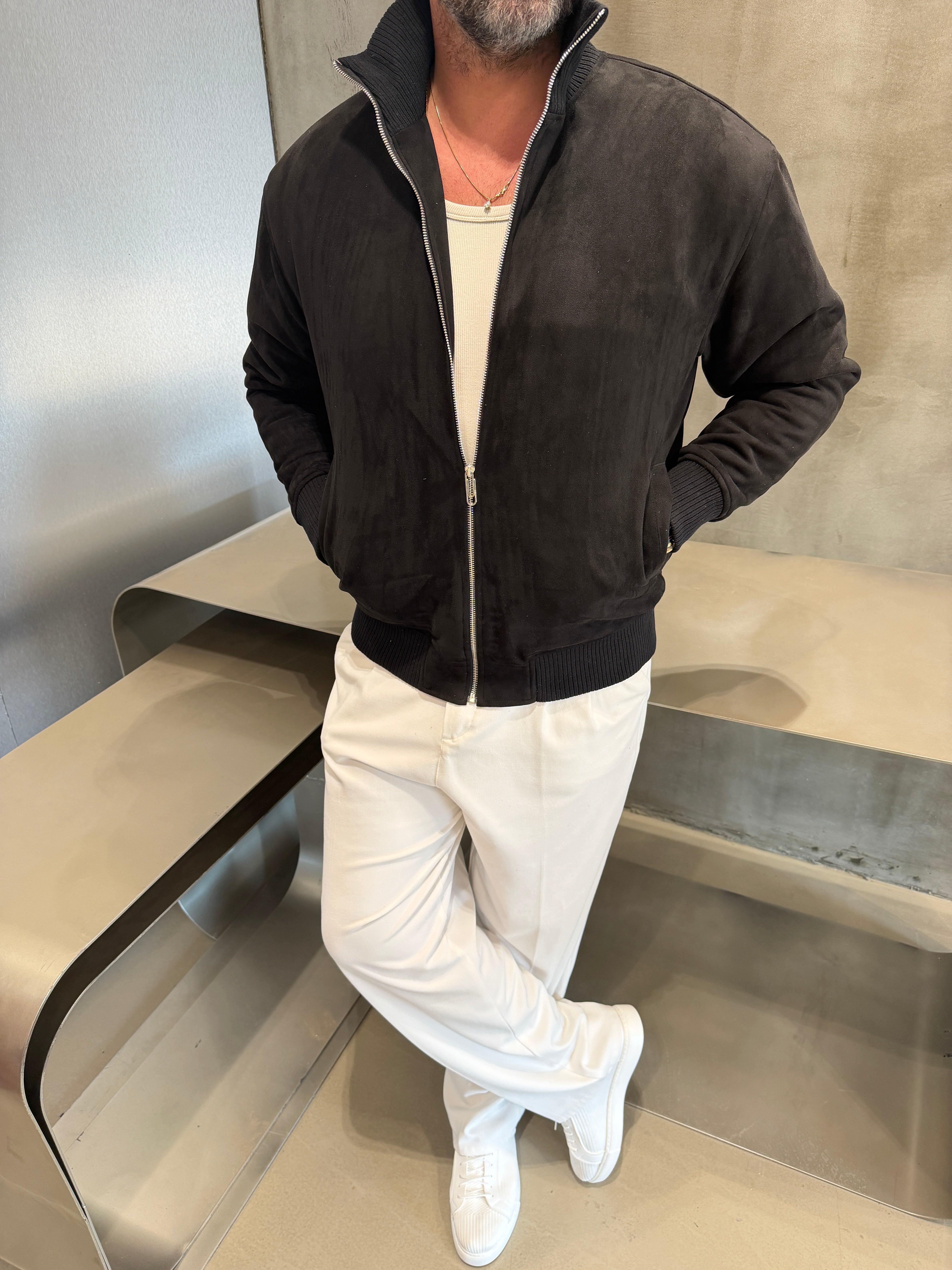 Siyah Ribana Yakalı Nubuk Mont