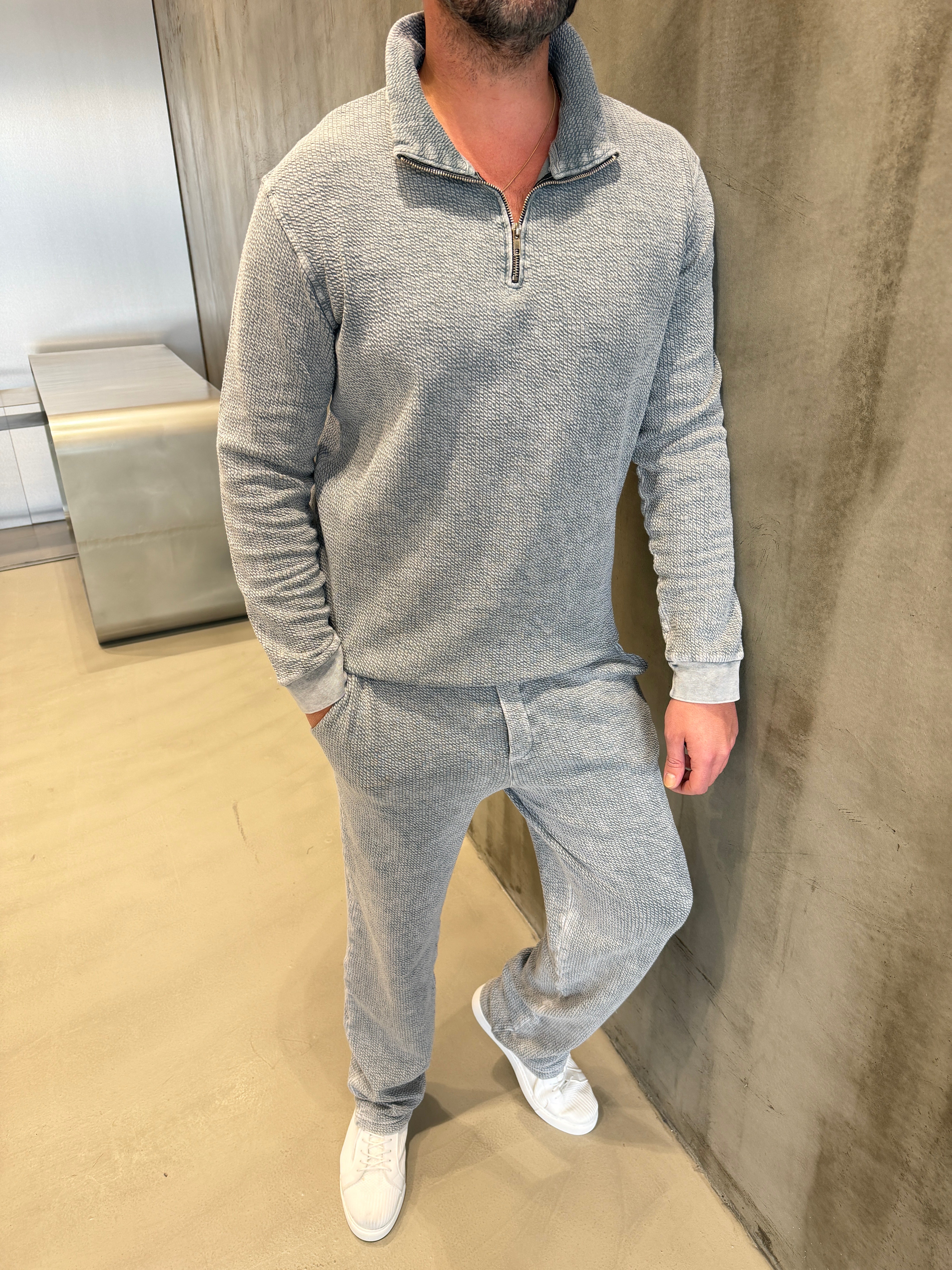 Açık Renk Asit Yıkamalı Fermuarlı Takım