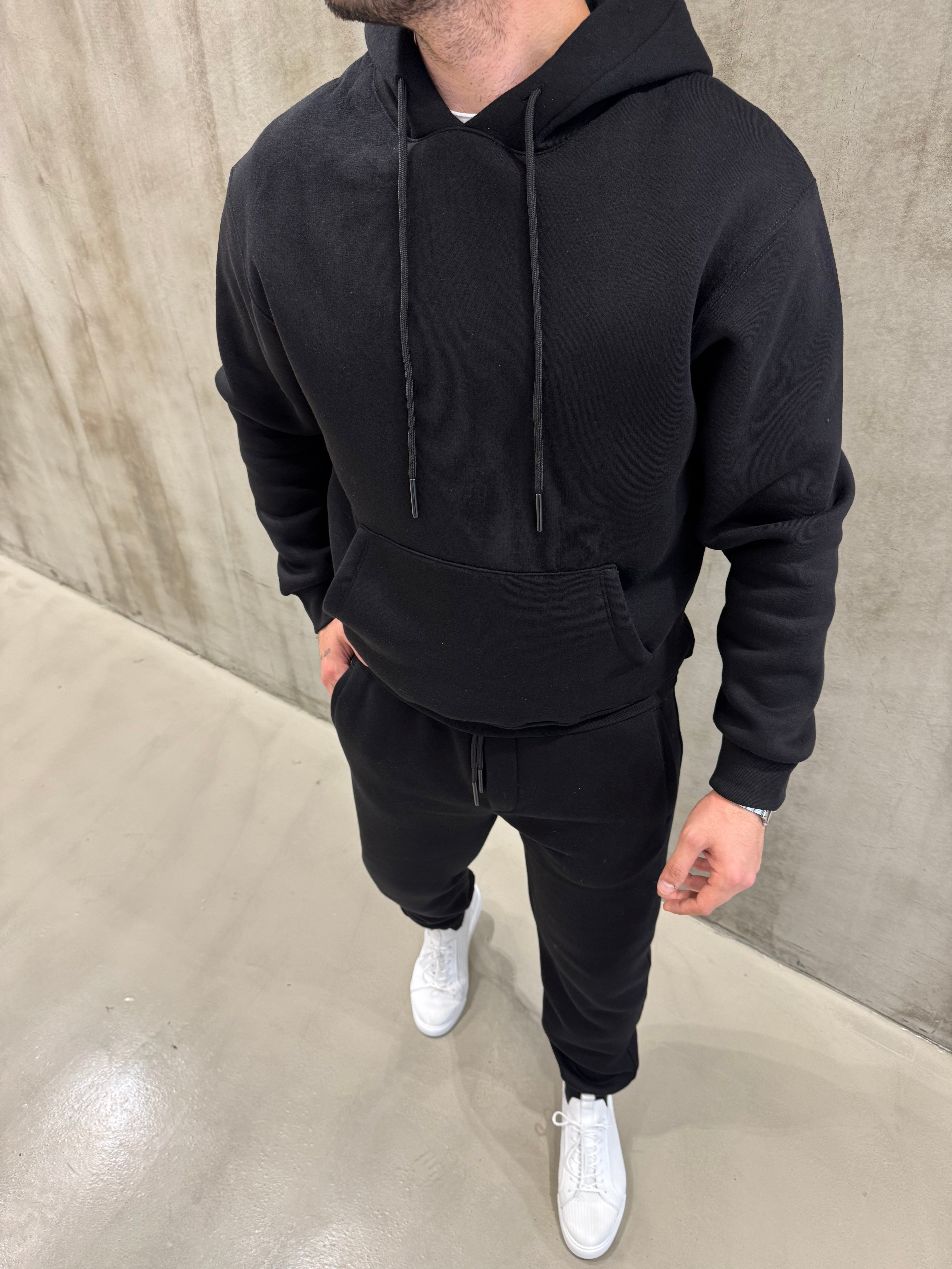 Siyah 3 İplik Takım