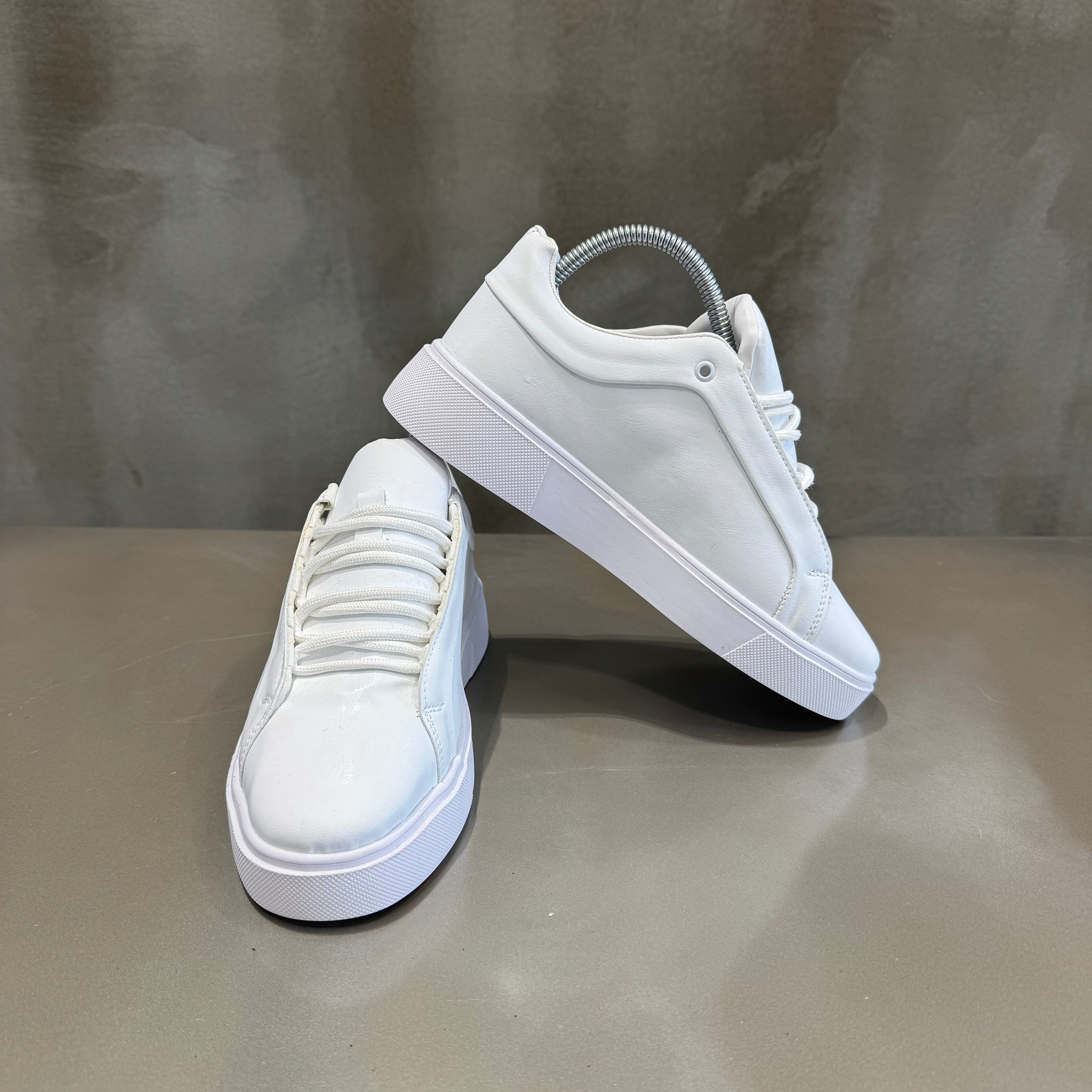 Beyaz Yüksek Taban Ayakkabı