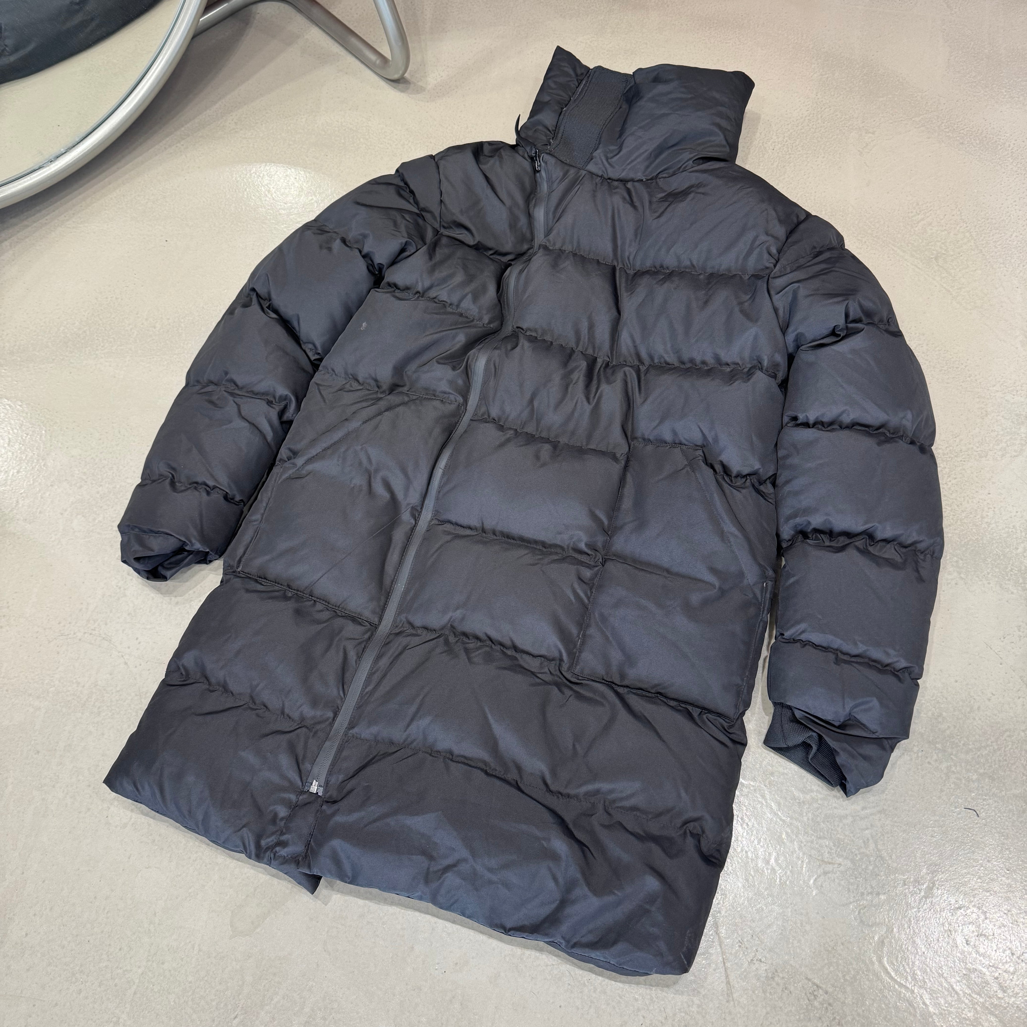 Siyah Uzun Şişme Mont