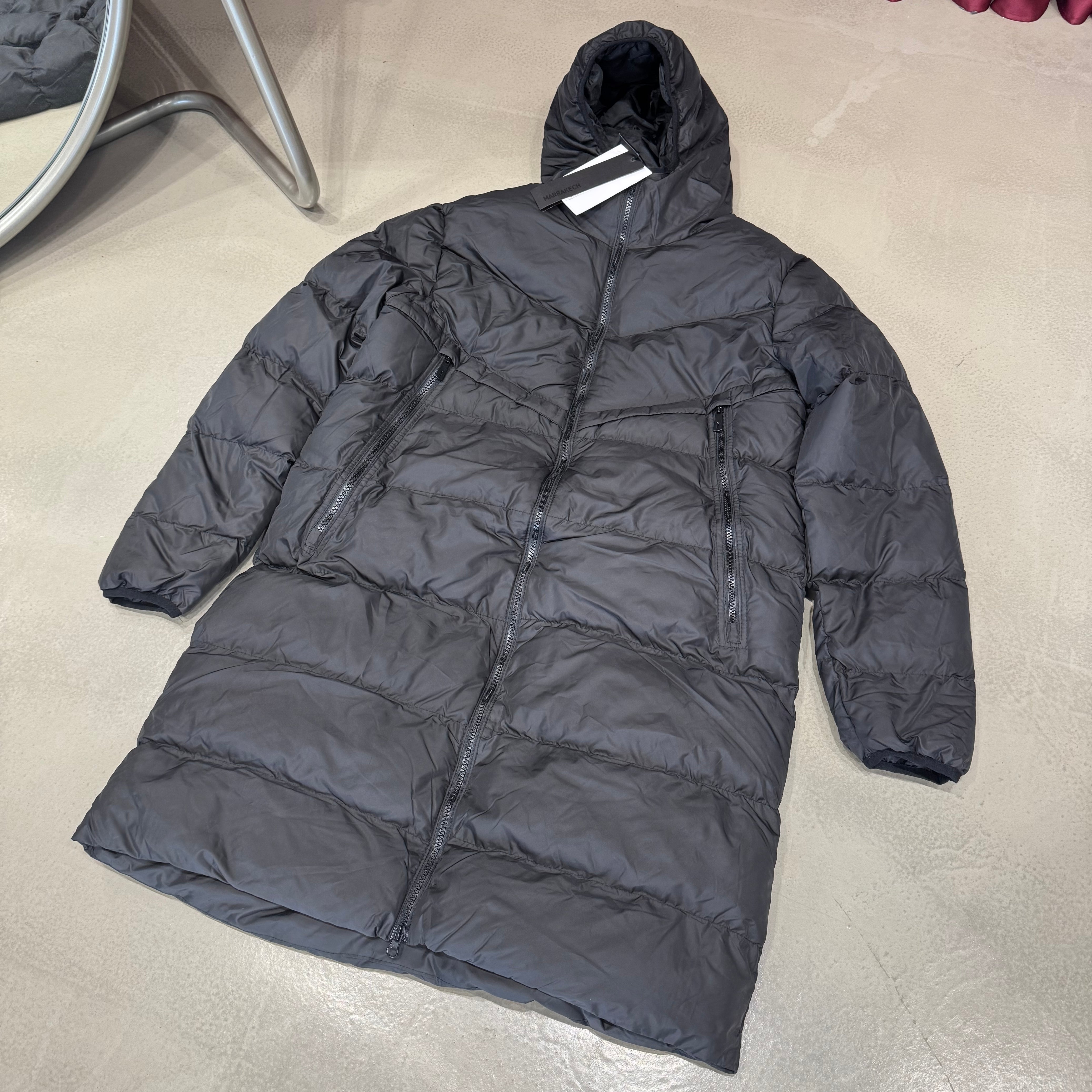 Siyah Uzun Şişme Mont