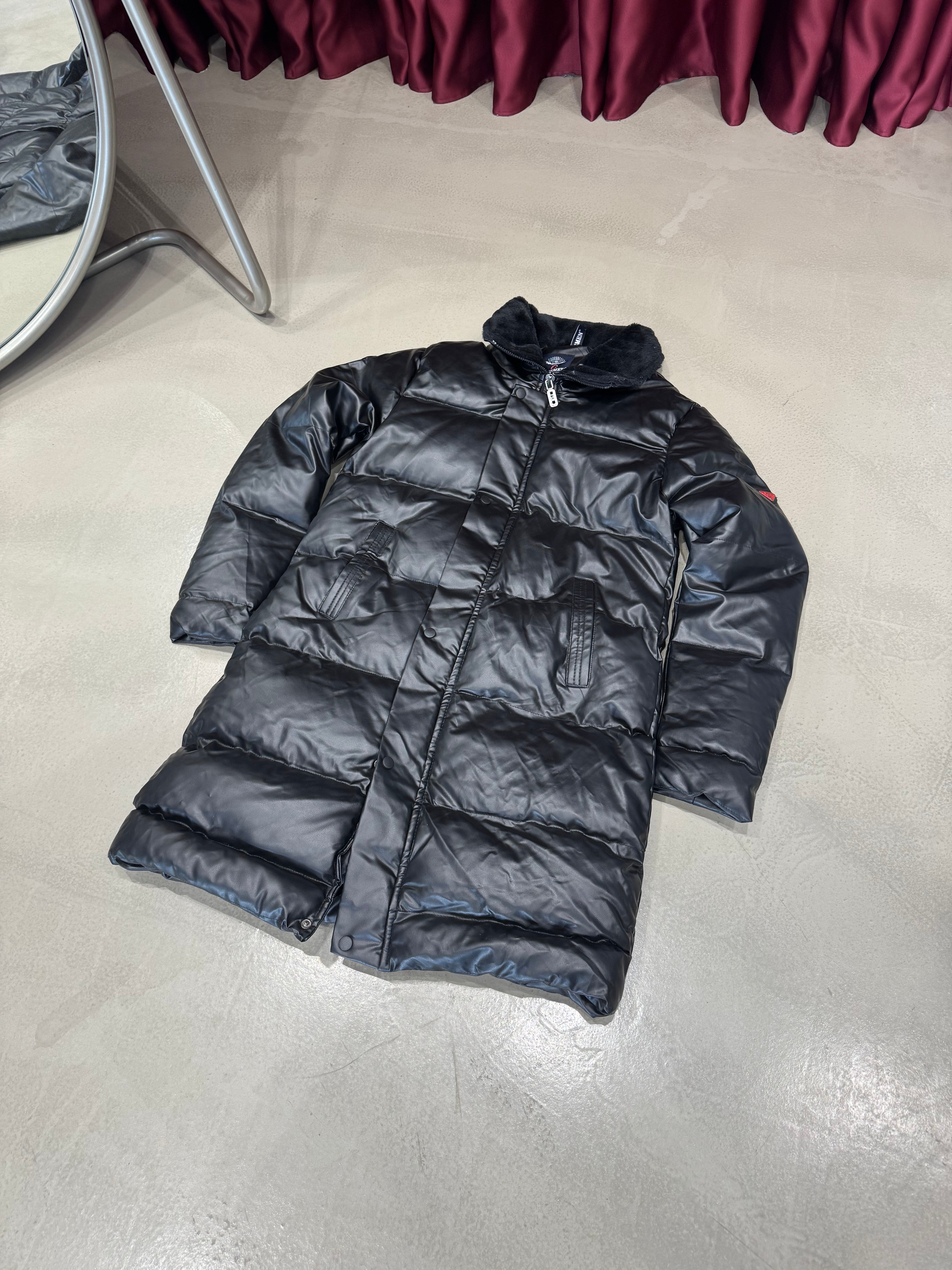 Siyah Uzun Deri Mont