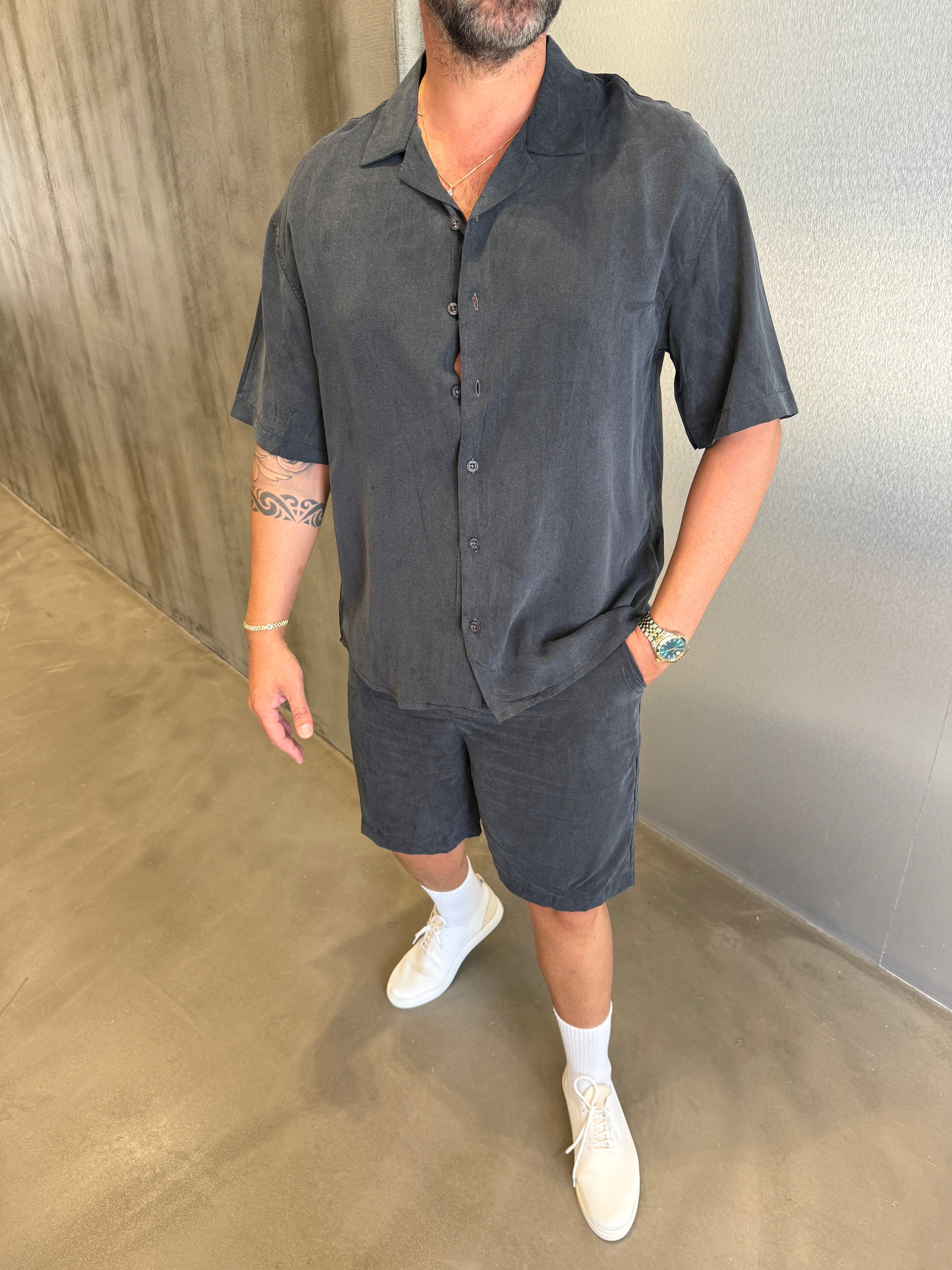 Siyah Modal Kumaş Yıkamalı Takım