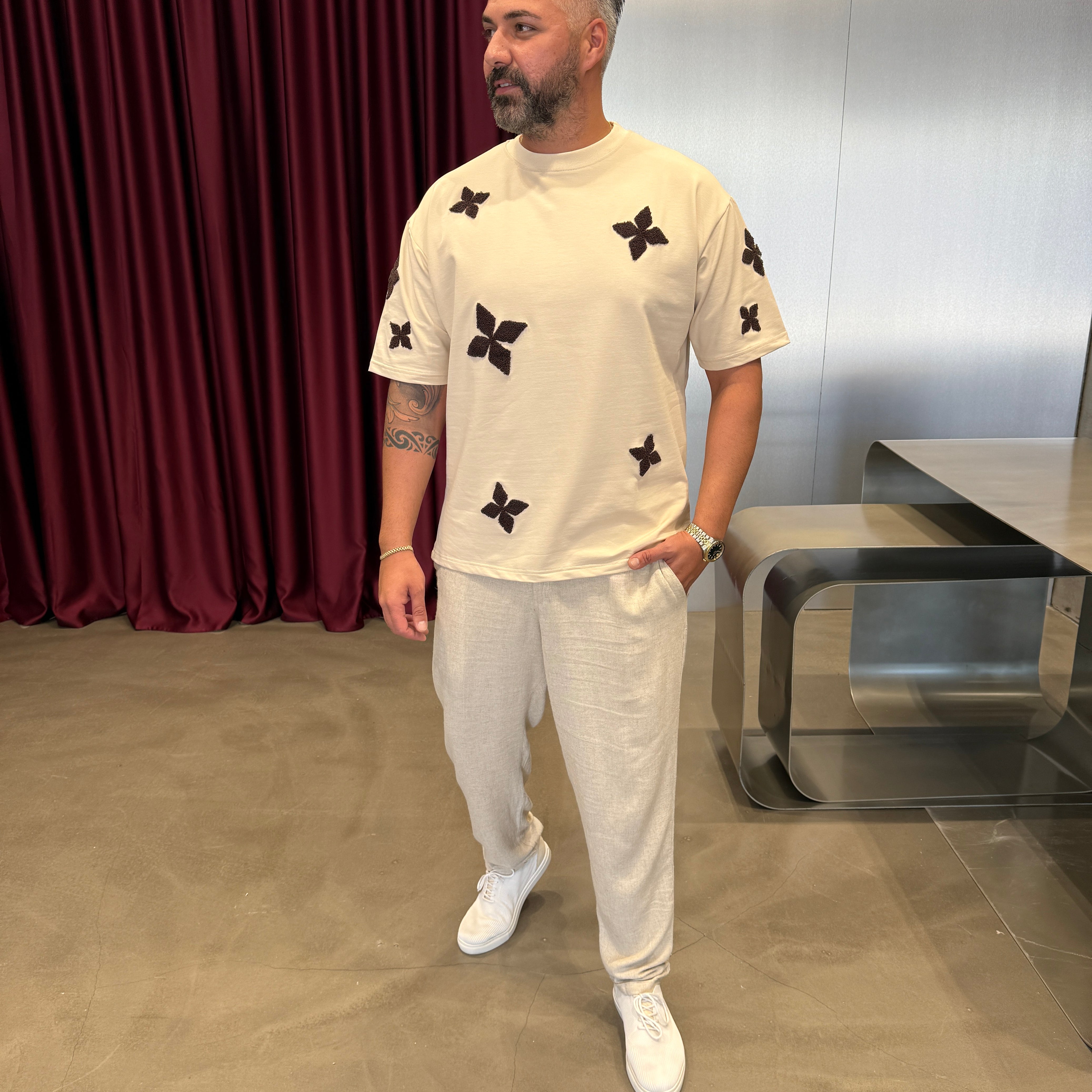 Krem Teddy Kumaş Nakışlı T-Shirt