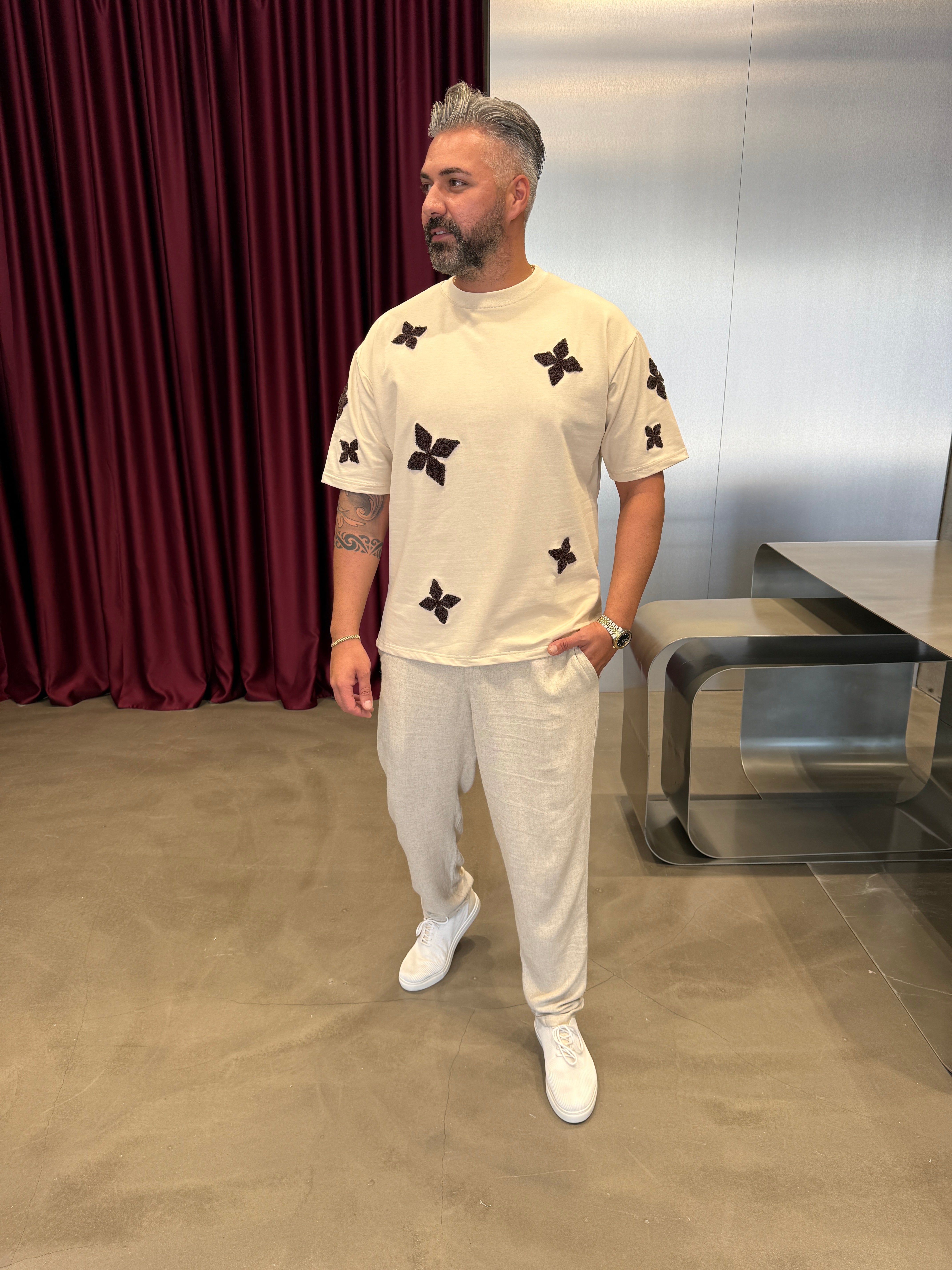 Krem Teddy Kumaş Nakışlı T-Shirt