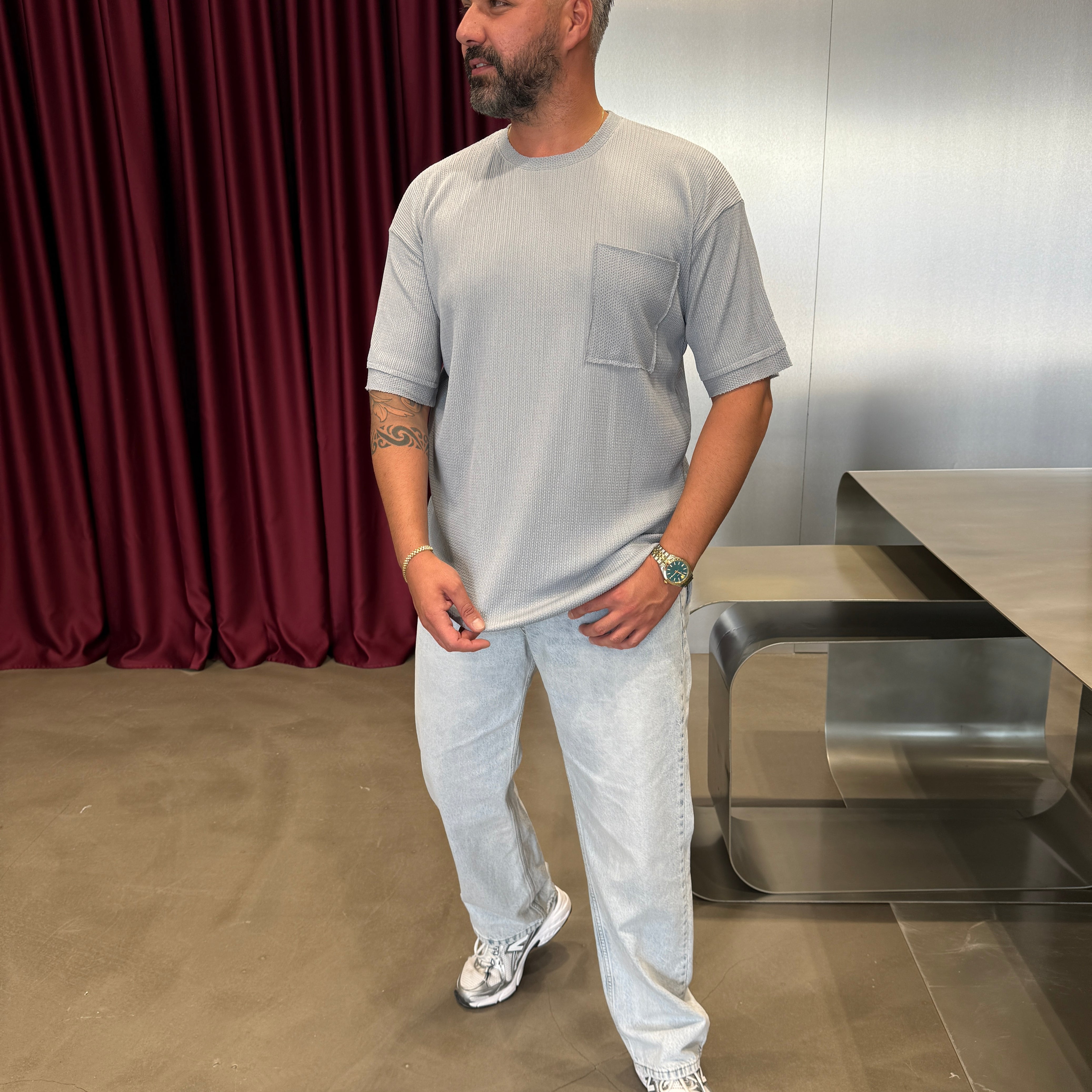 Gri Kırinkıl Tek Cepli T-Shirt