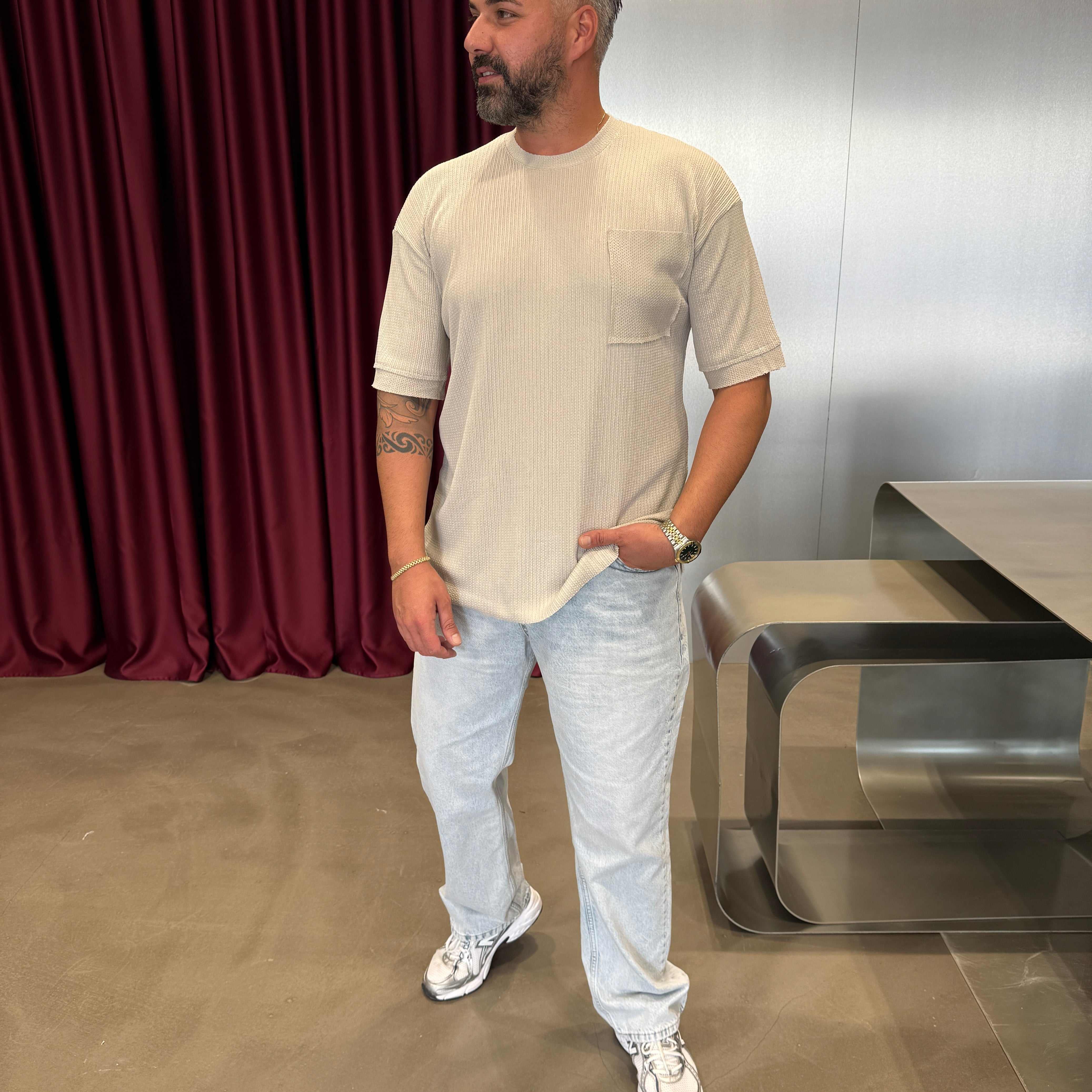 Krem Kırinkıl Tek Cepli T-Shirt