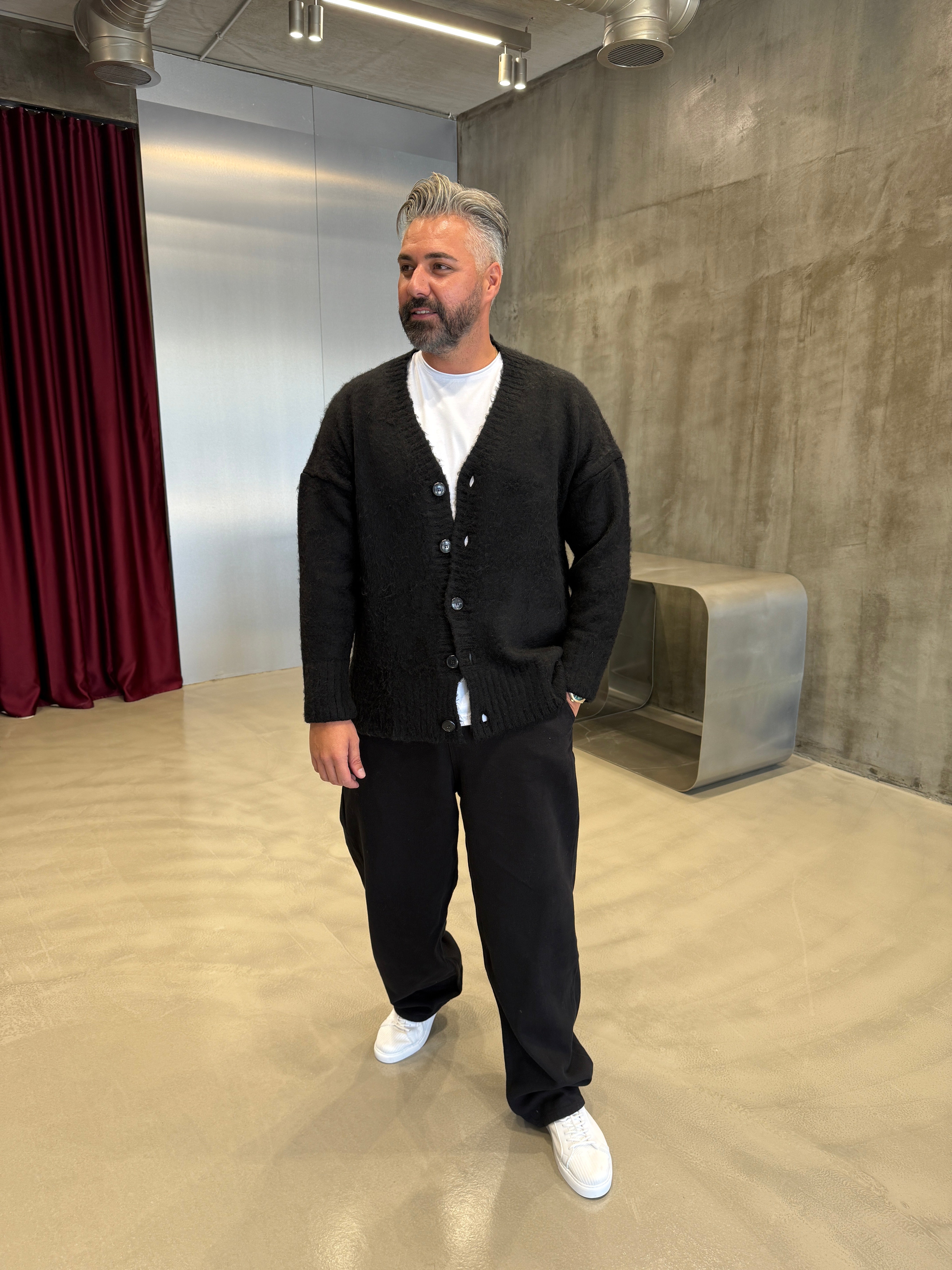 Siyah Sakal Kumaş Hırka