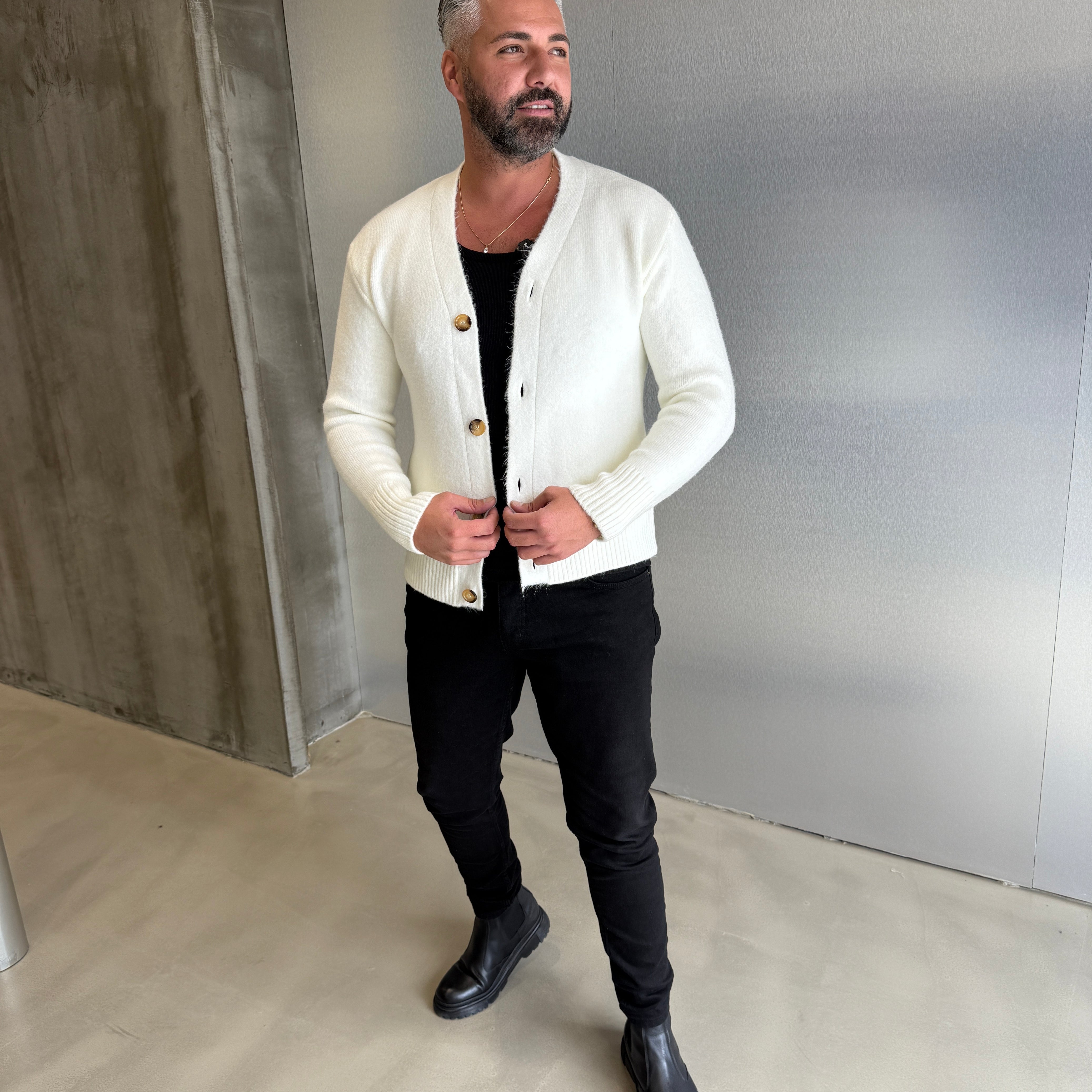 Beyaz Keçe Kumaş Hırka