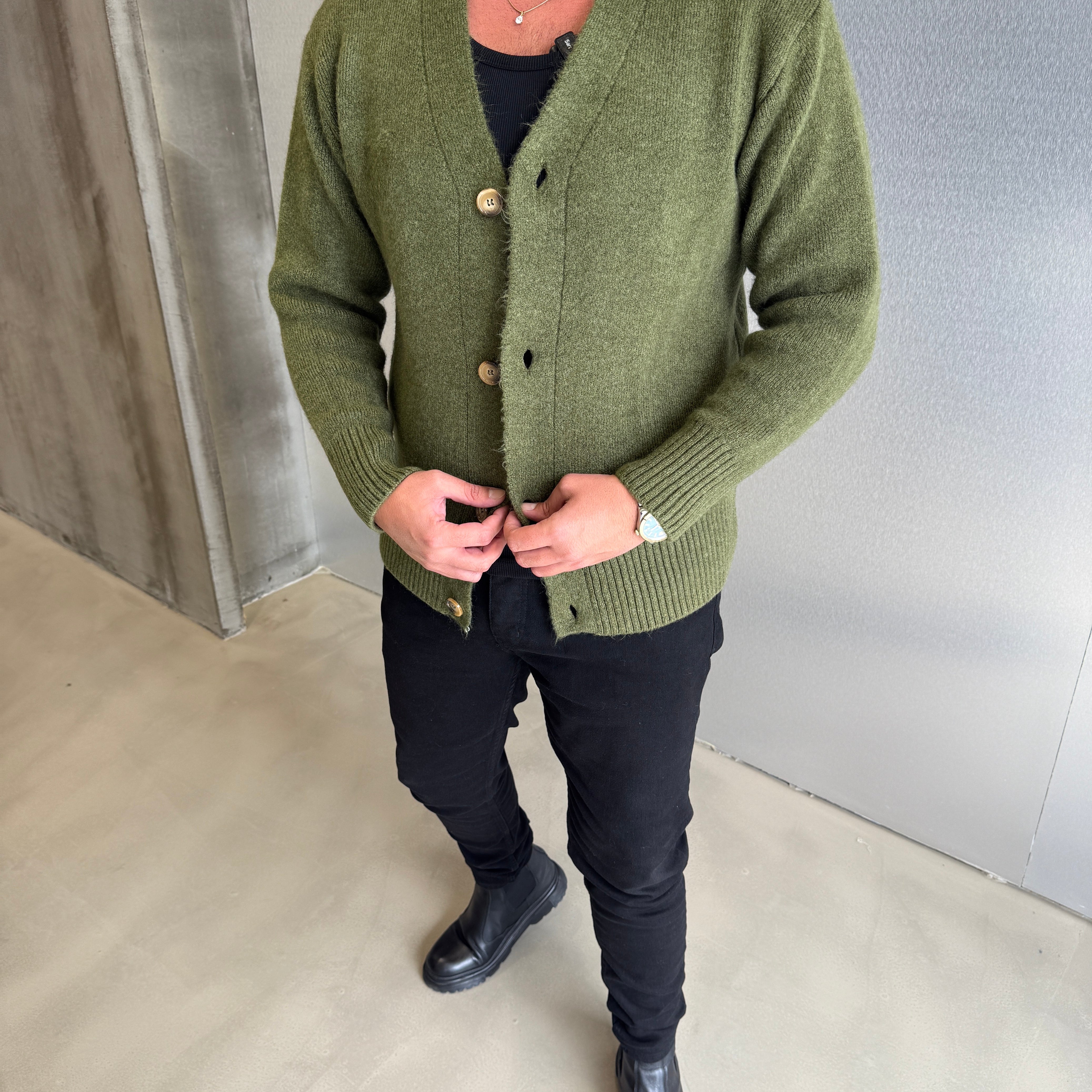 Beyaz Keçe Kumaş Hırka