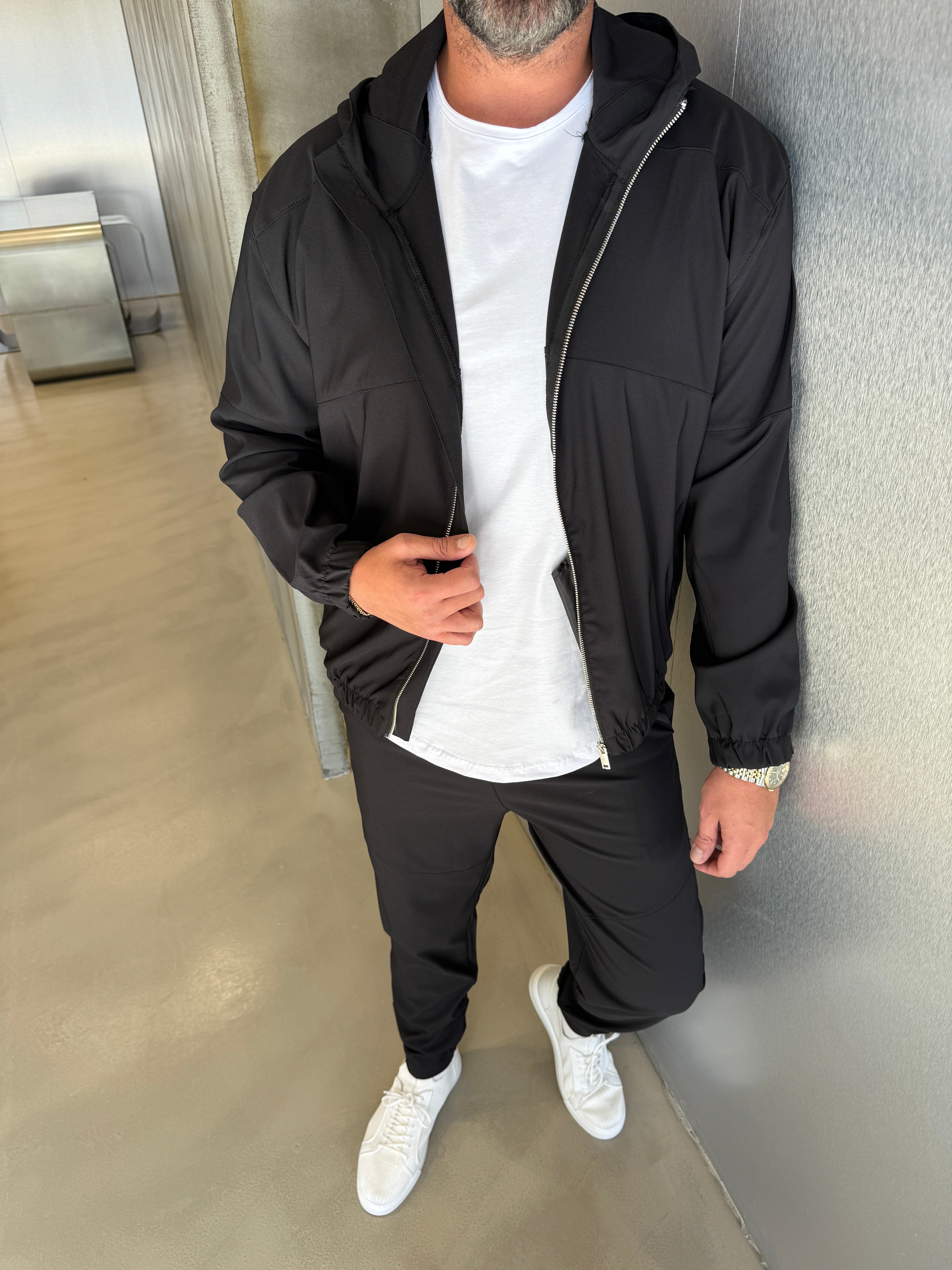 Siyah Mumlu Kumaş Takım