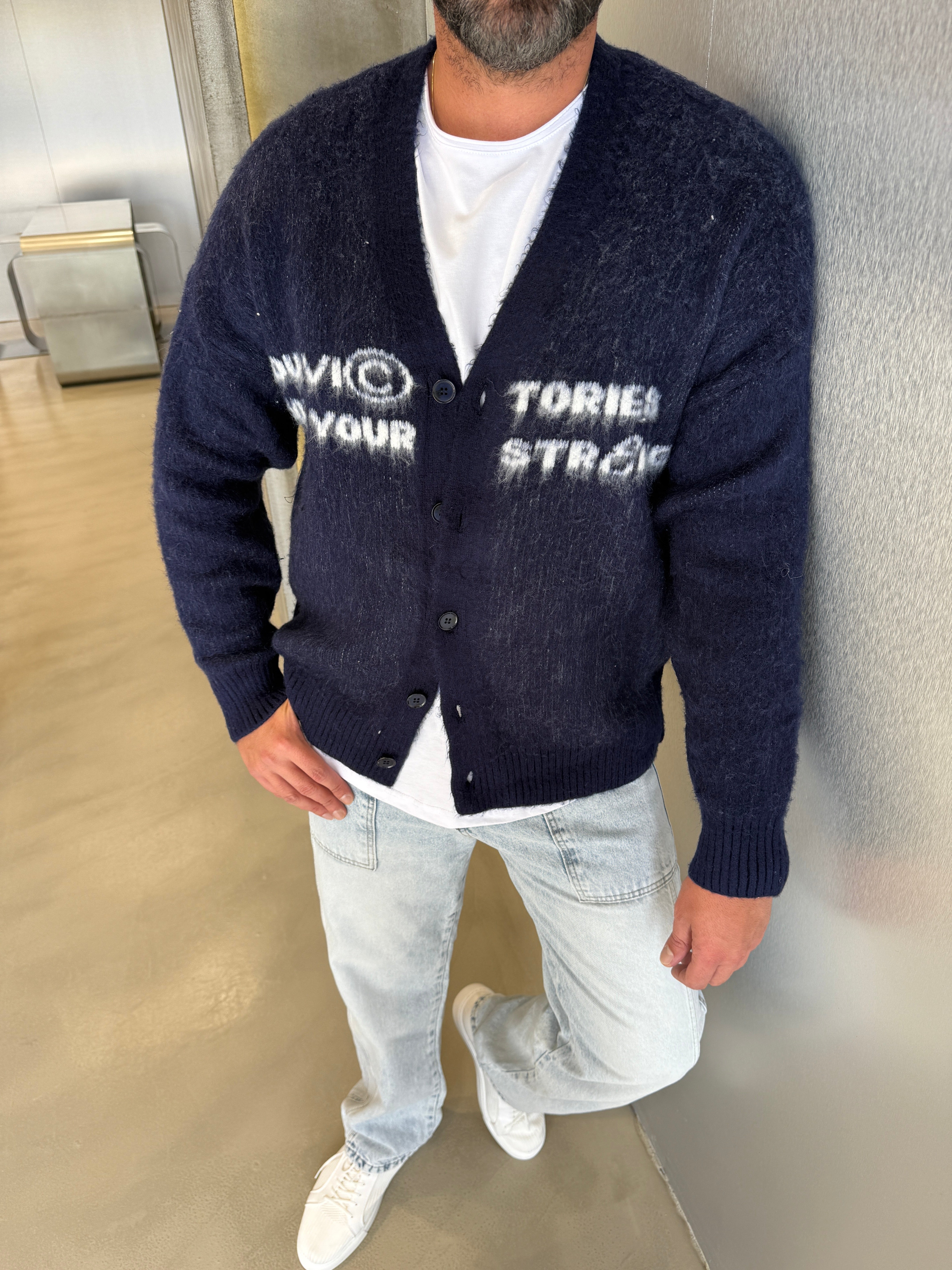 Lacivert Yazı Detaylı Sakallı Kumaş Hırka