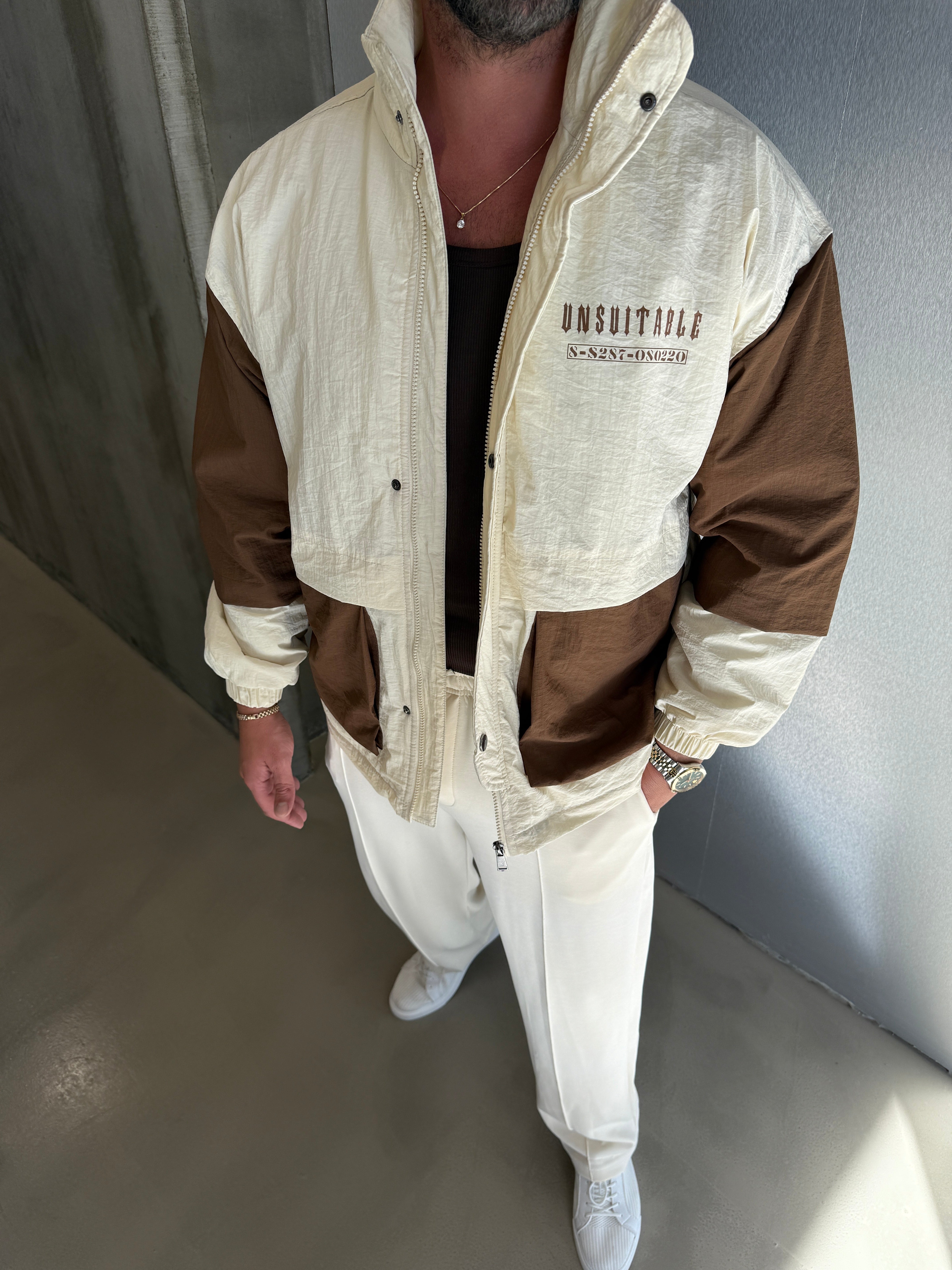Krem Urban Oversize Mont