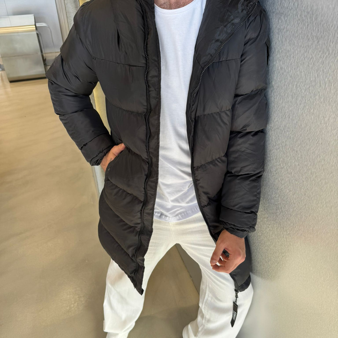 Siyah Uzun Kapüşonlu Şişme Mont