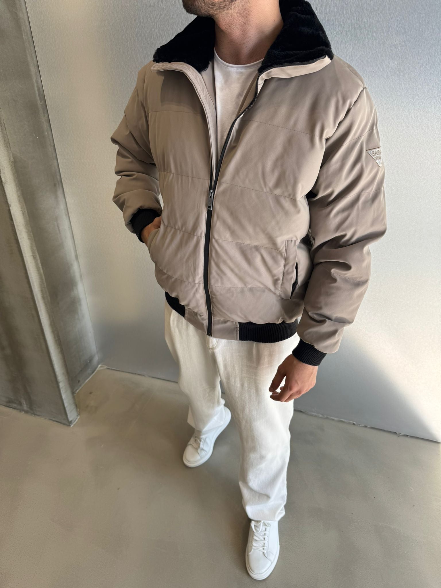 Gri Yaka Kürklü Şişme Mont