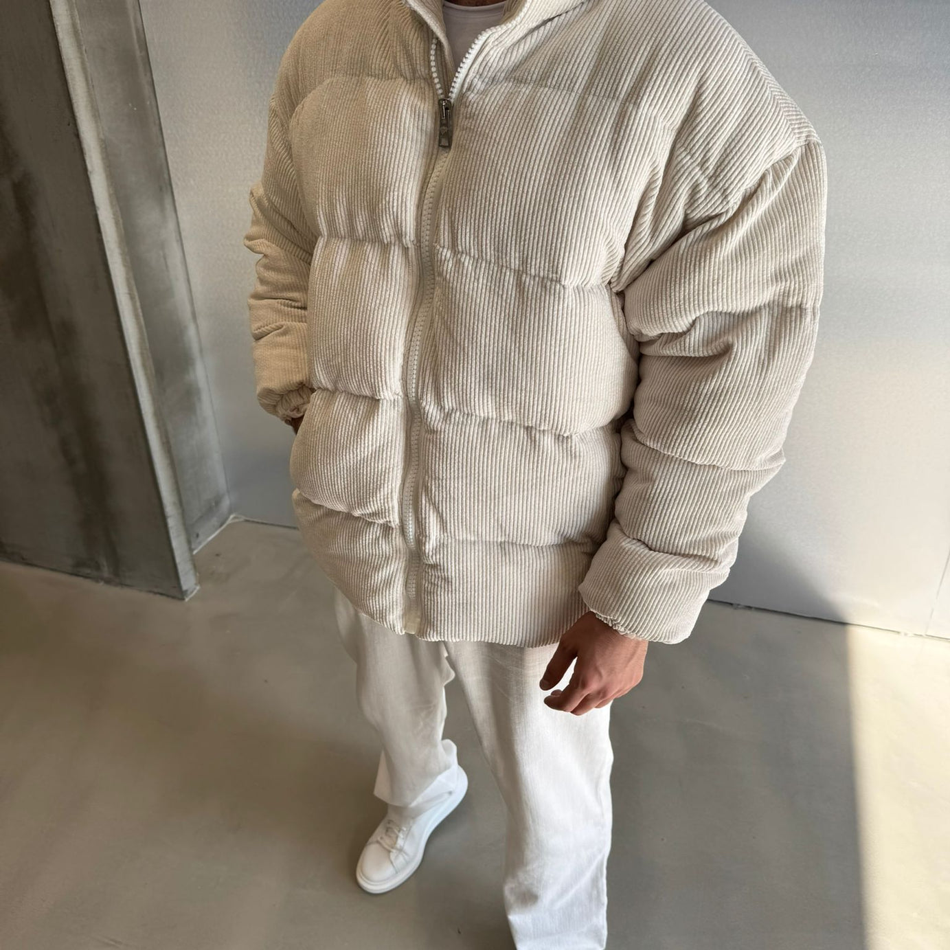 Krem Kadife Şişme Mont