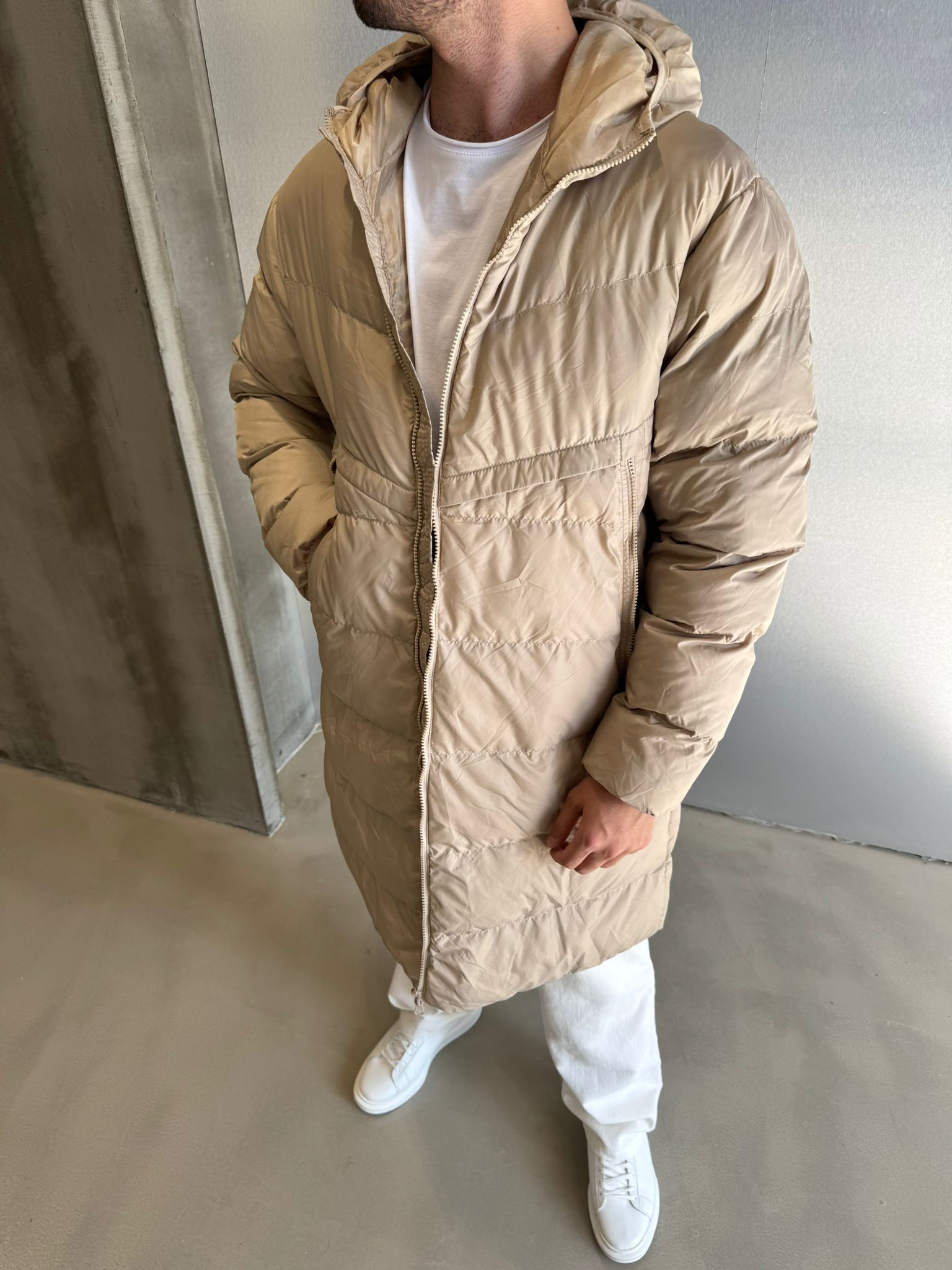 Krem Uzun Şişme Mont