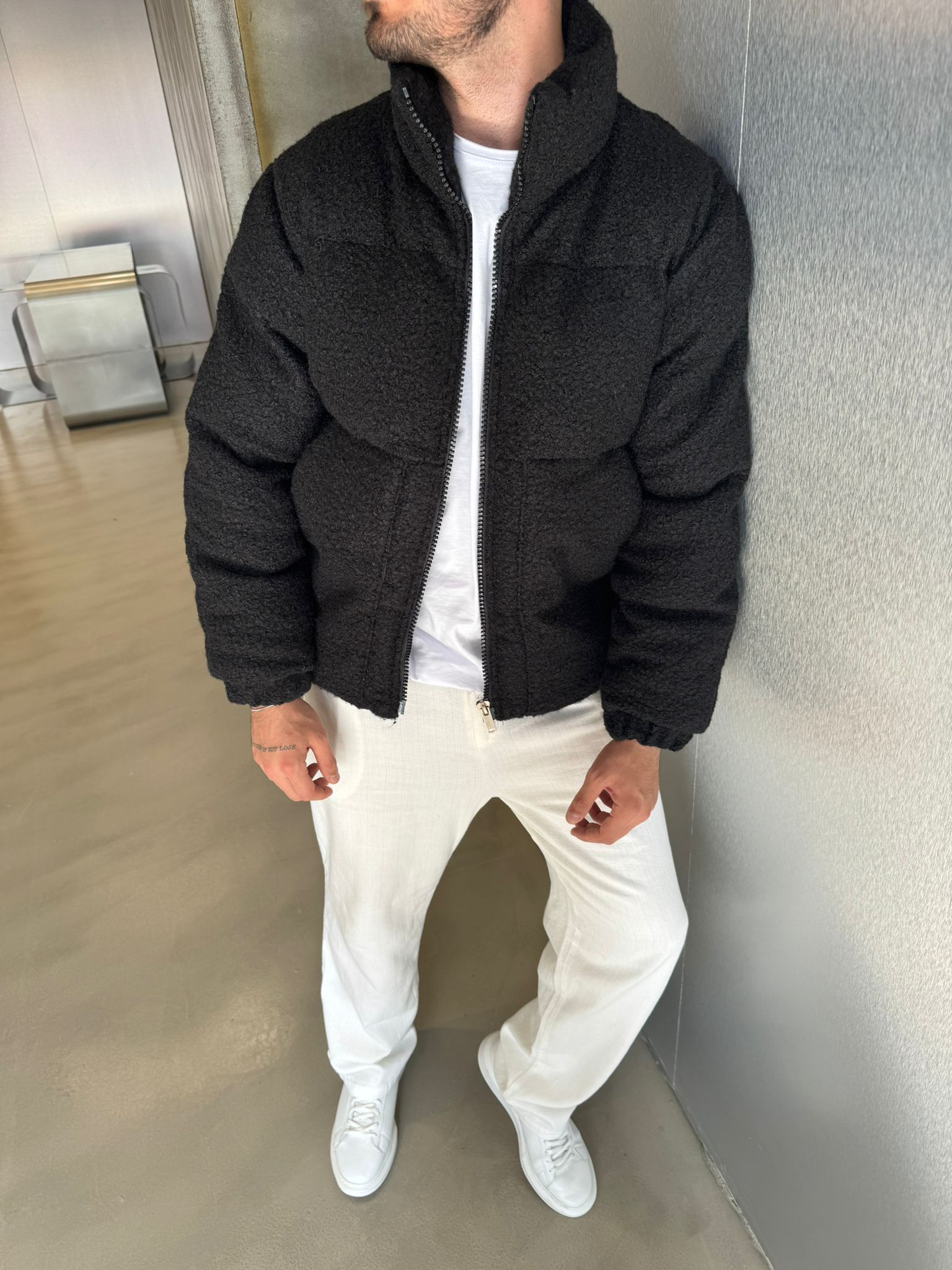 Siyah Keçe Kumaş Mont