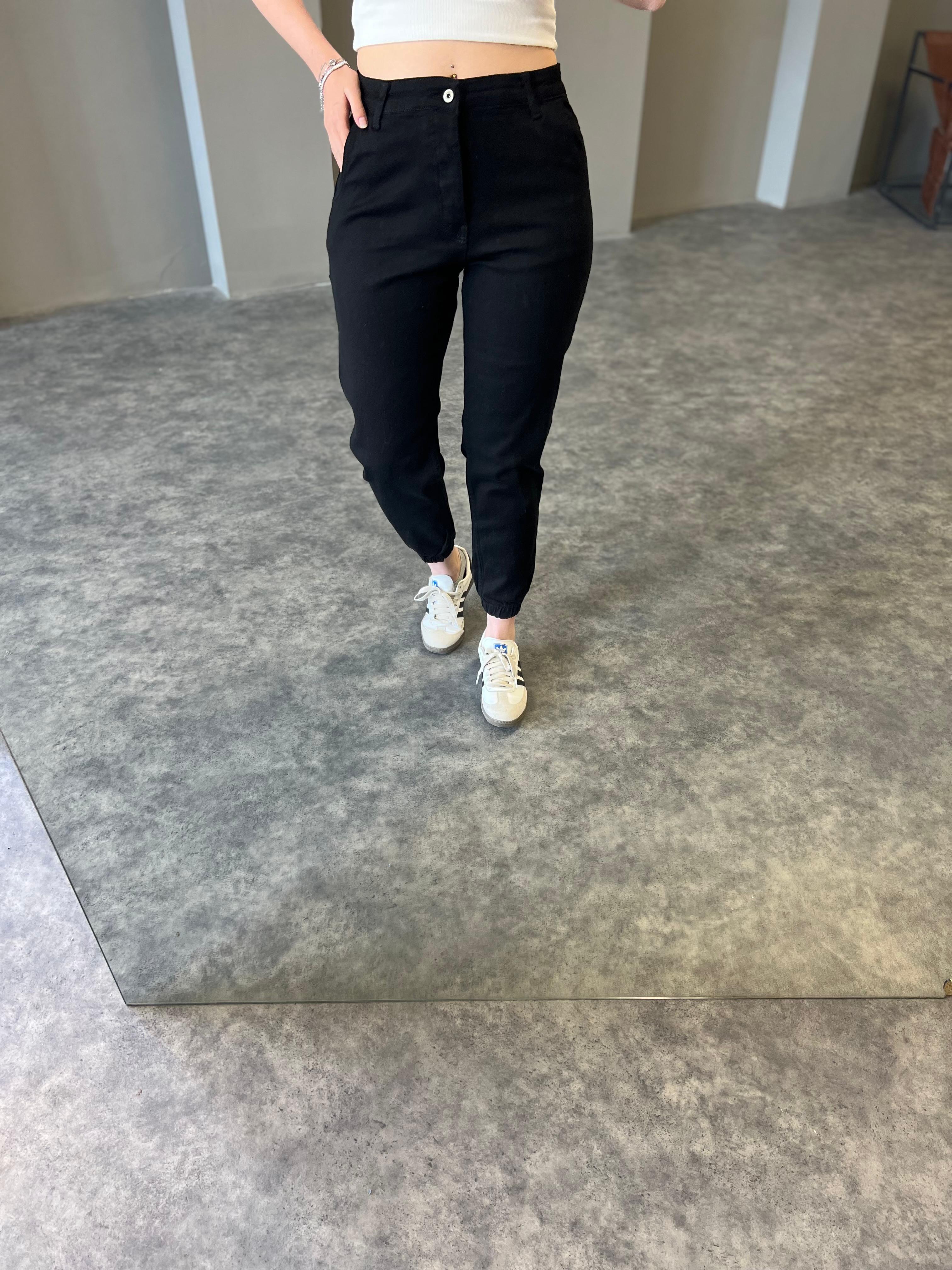 Siyah Paça Lastikli Kot Pantolon