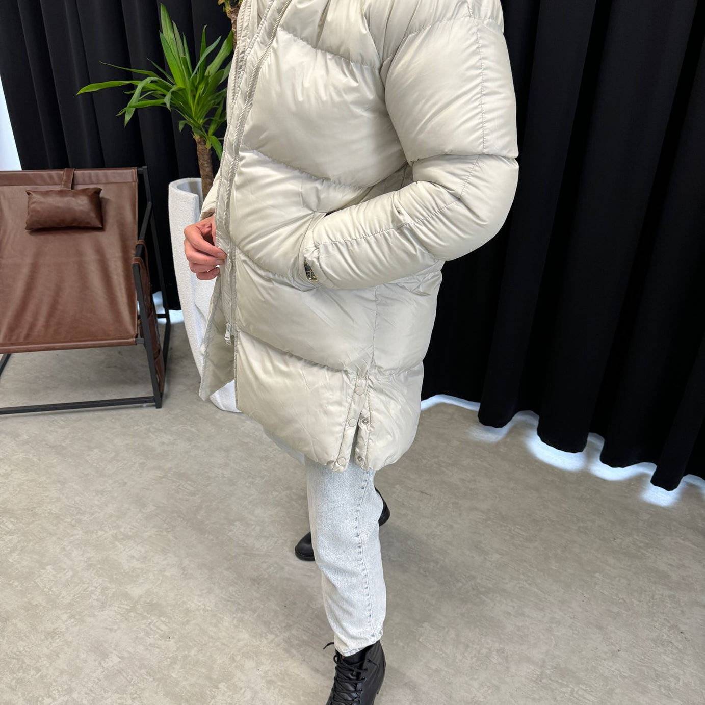 Krem Uzun Şişme Mont